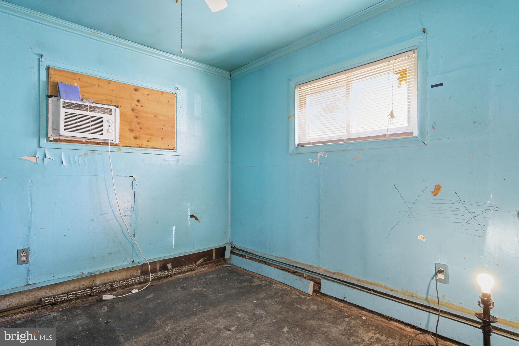 MILL CREEK FALLS - Residential