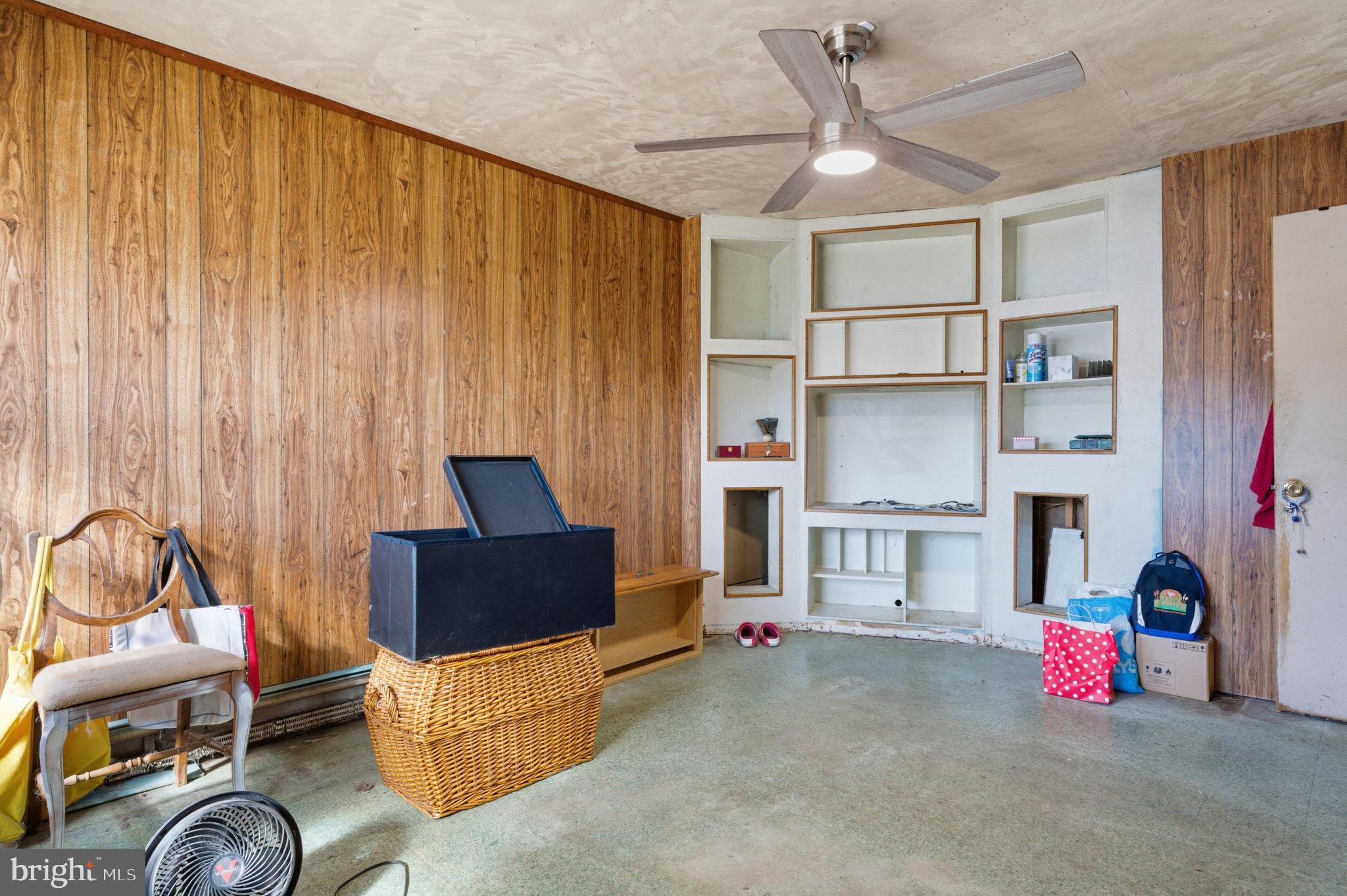 MILL CREEK FALLS - Residential