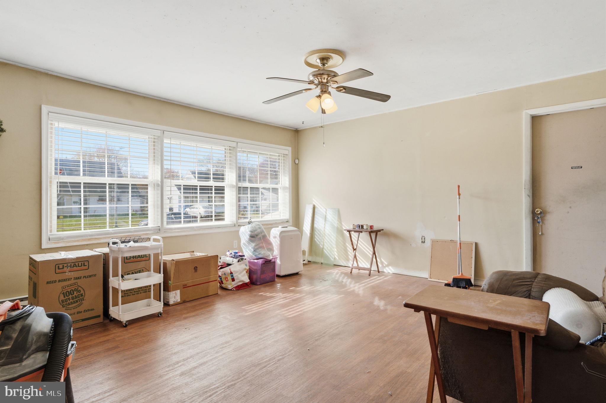 MILL CREEK FALLS - Residential