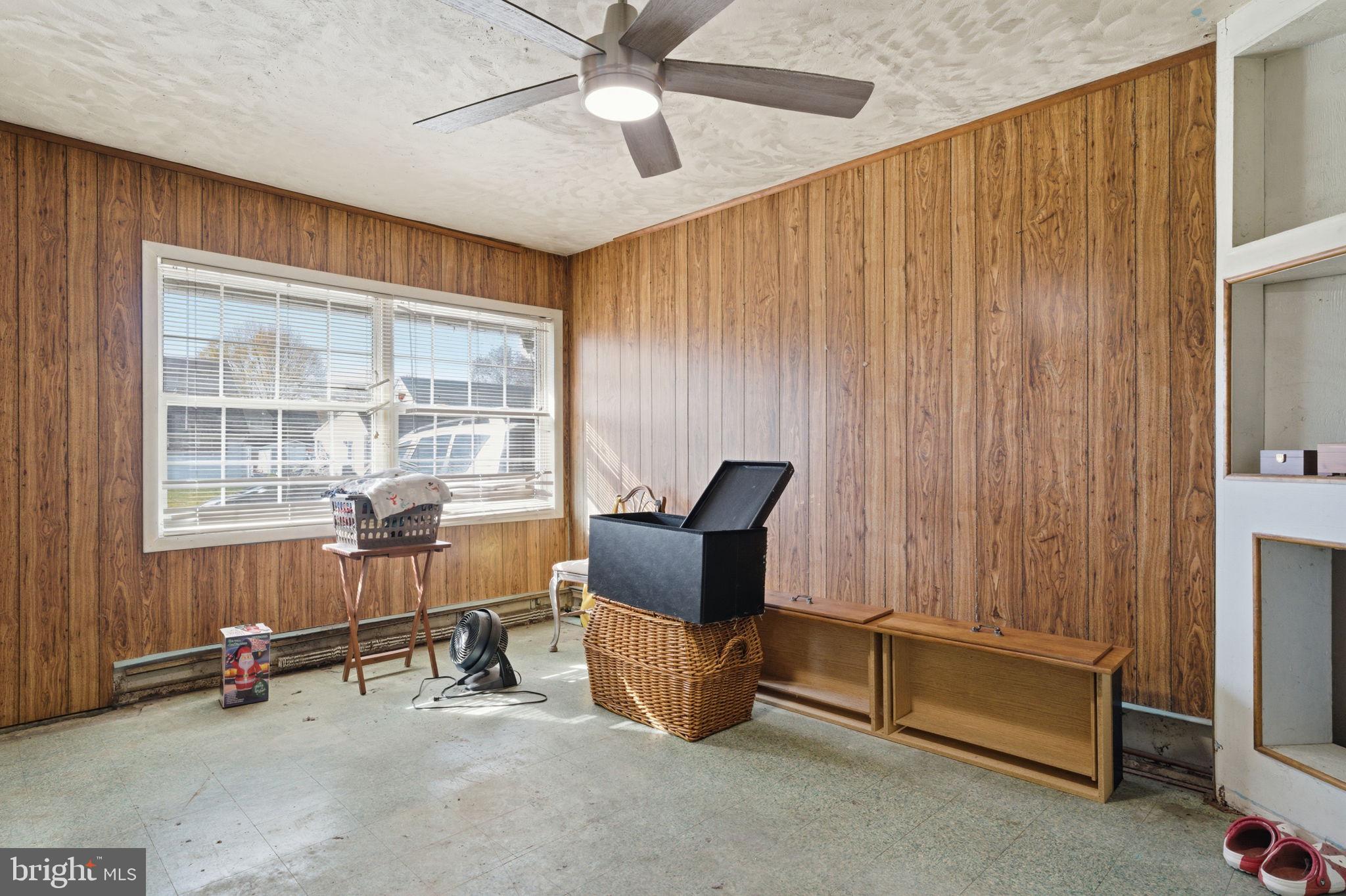 MILL CREEK FALLS - Residential