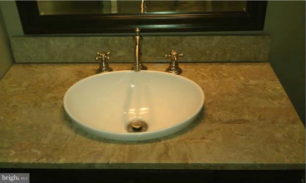 JEFFERSON TERRACE - Residential Lease