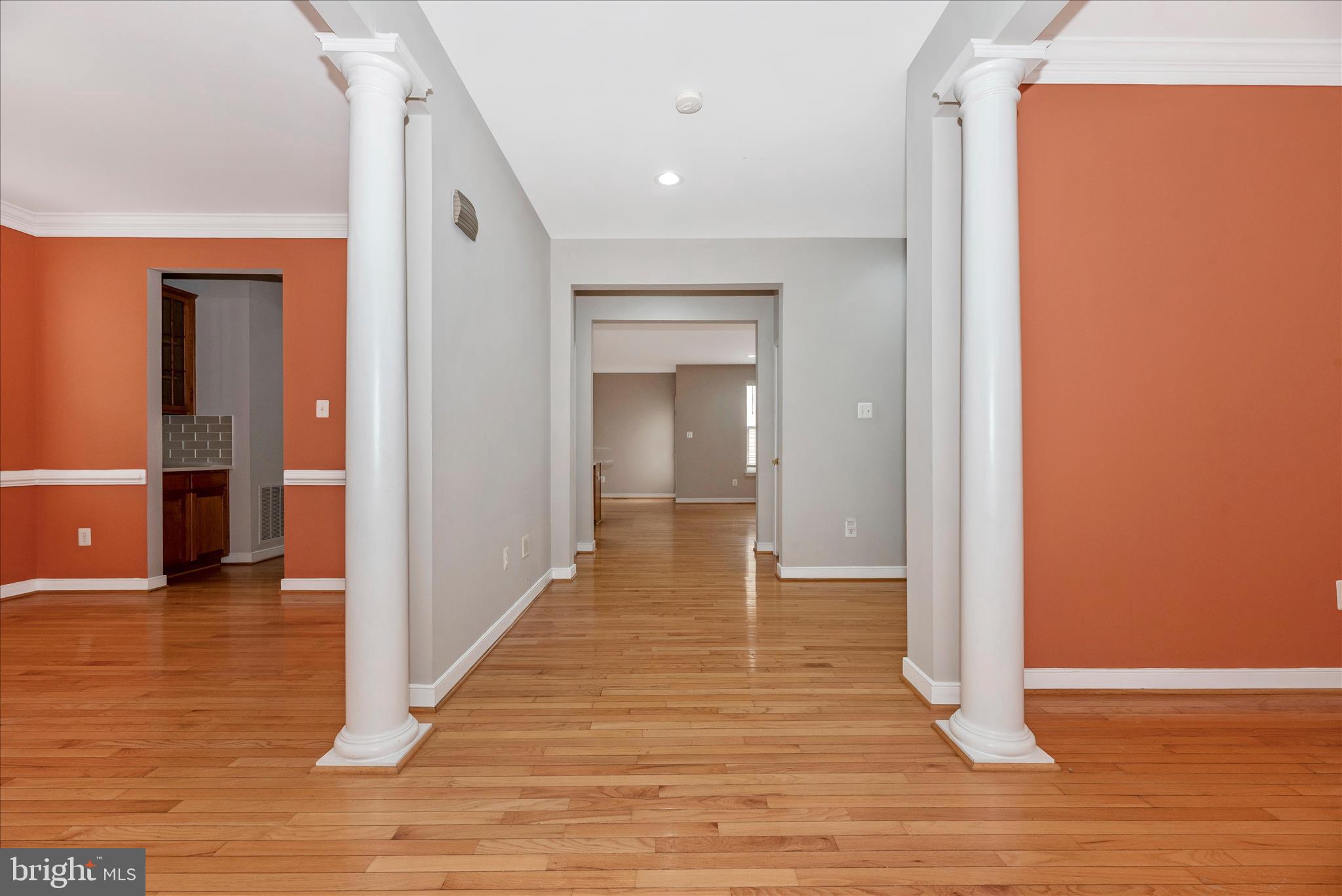 3907 BRAVEHEART CIRCLE