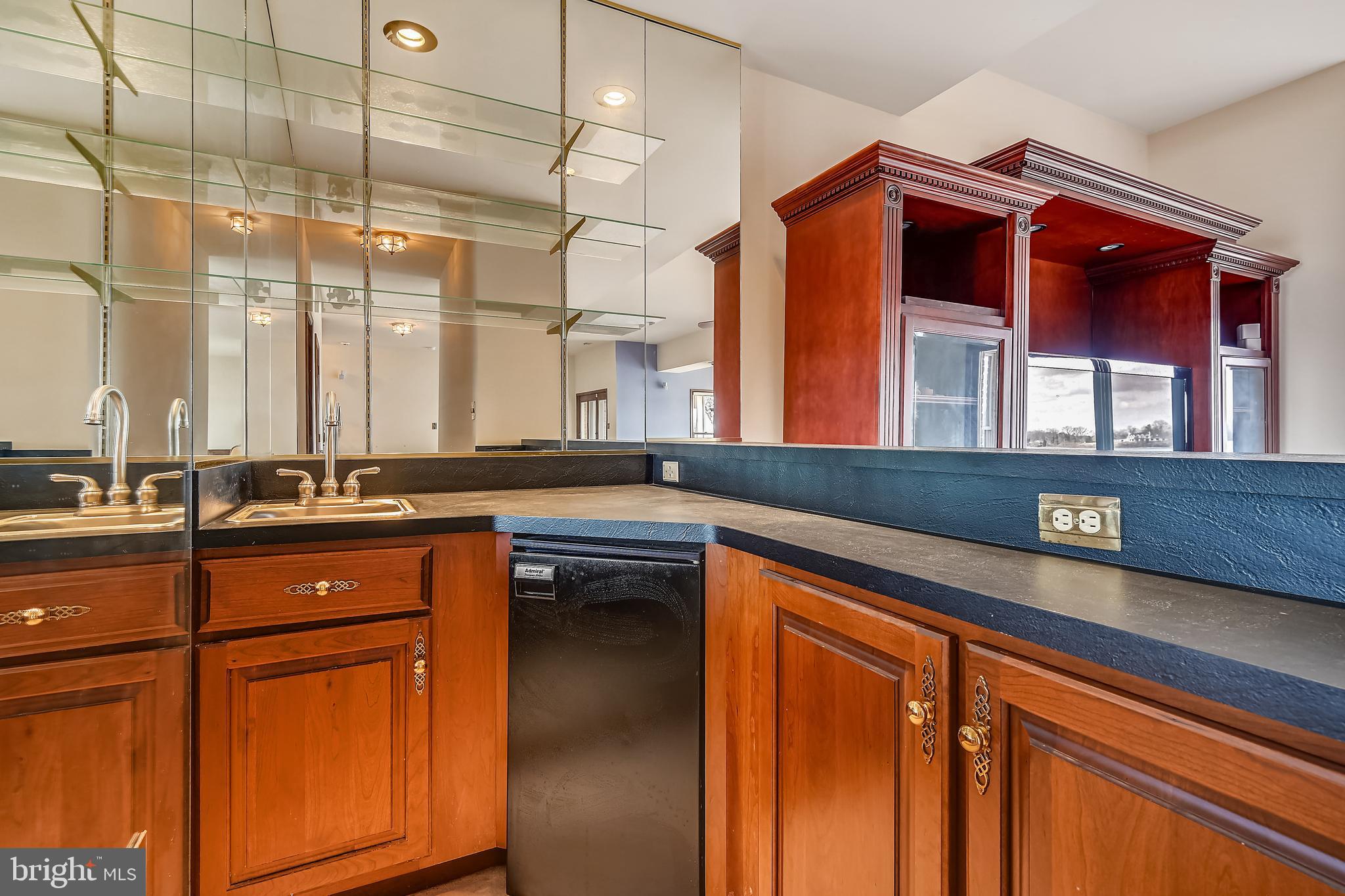 SOUTH RIVER LANDING - Residential