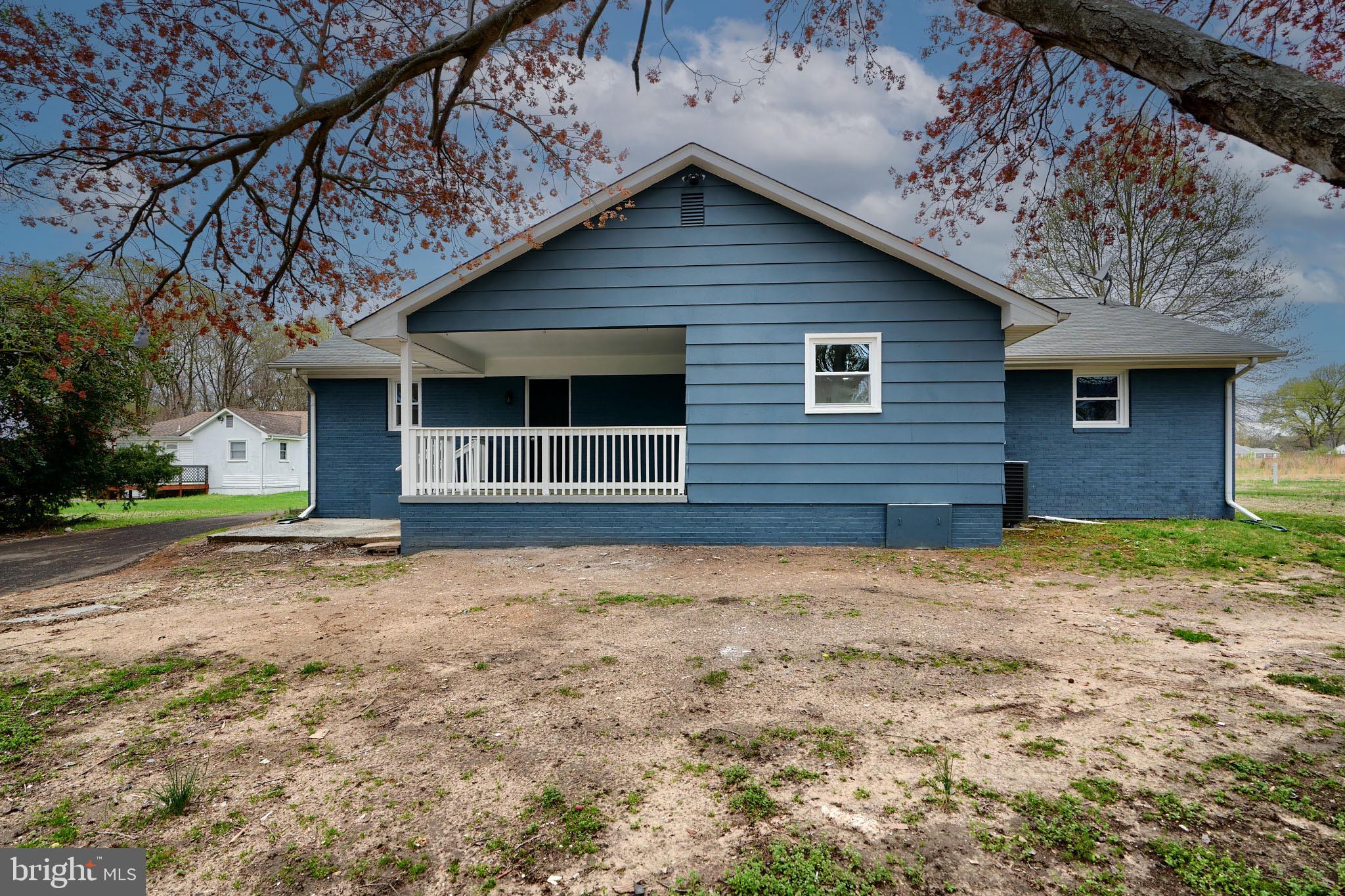 MARTIN & KNAPP - Residential