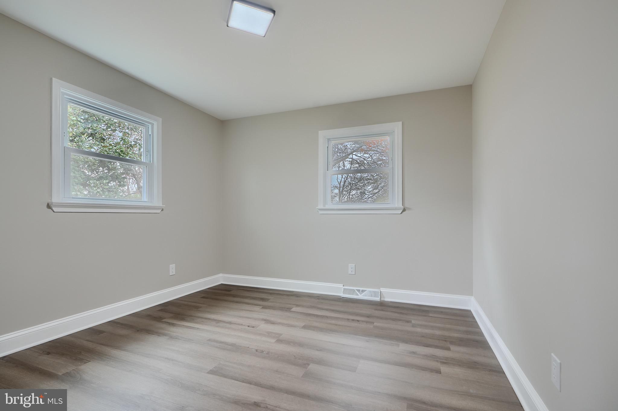 MARTIN & KNAPP - Residential