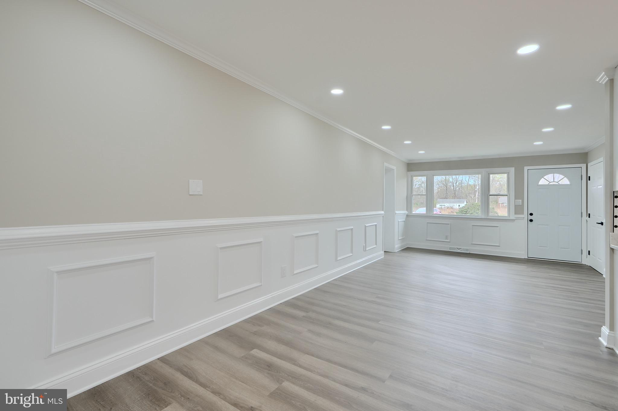 MARTIN & KNAPP - Residential