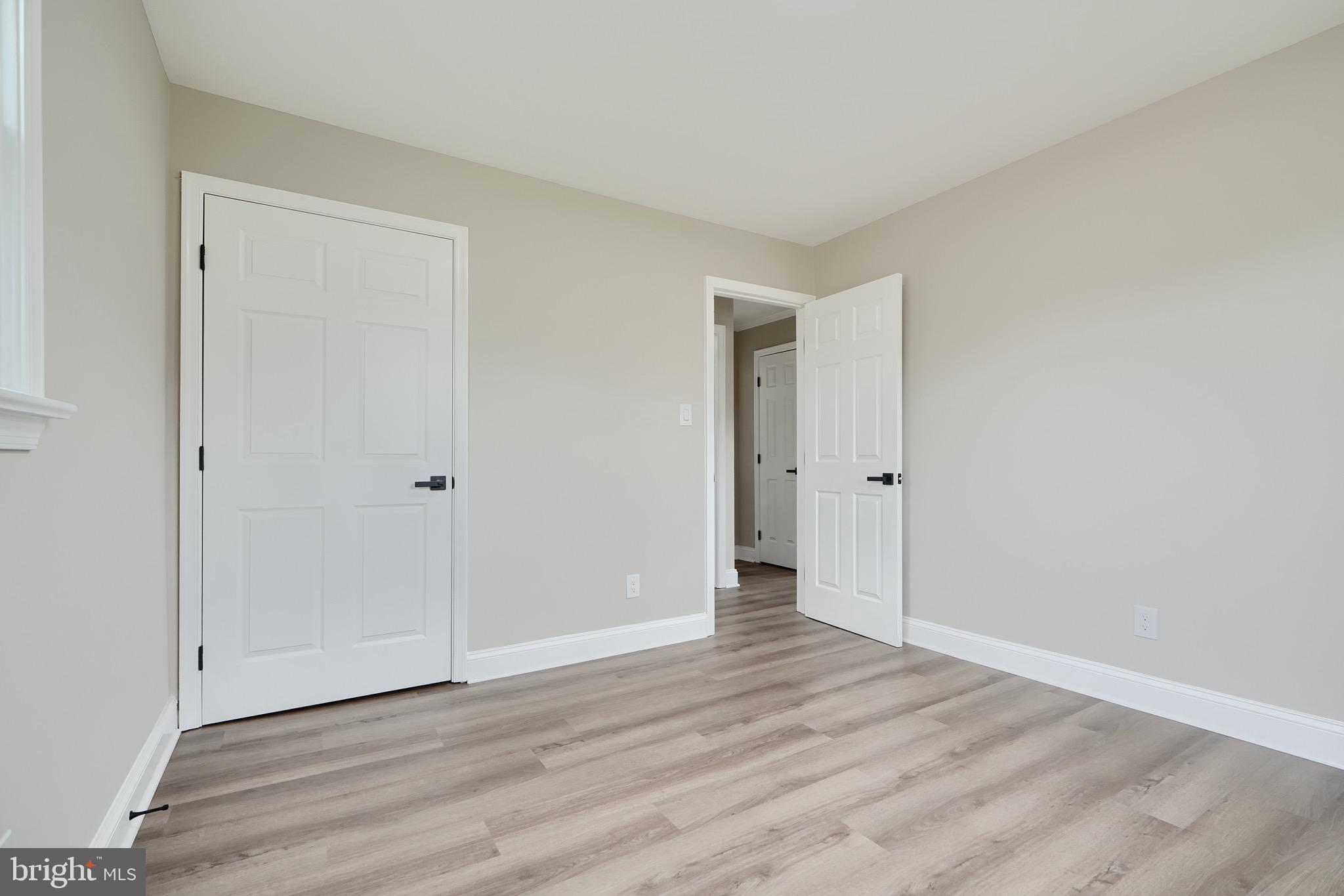 MARTIN & KNAPP - Residential