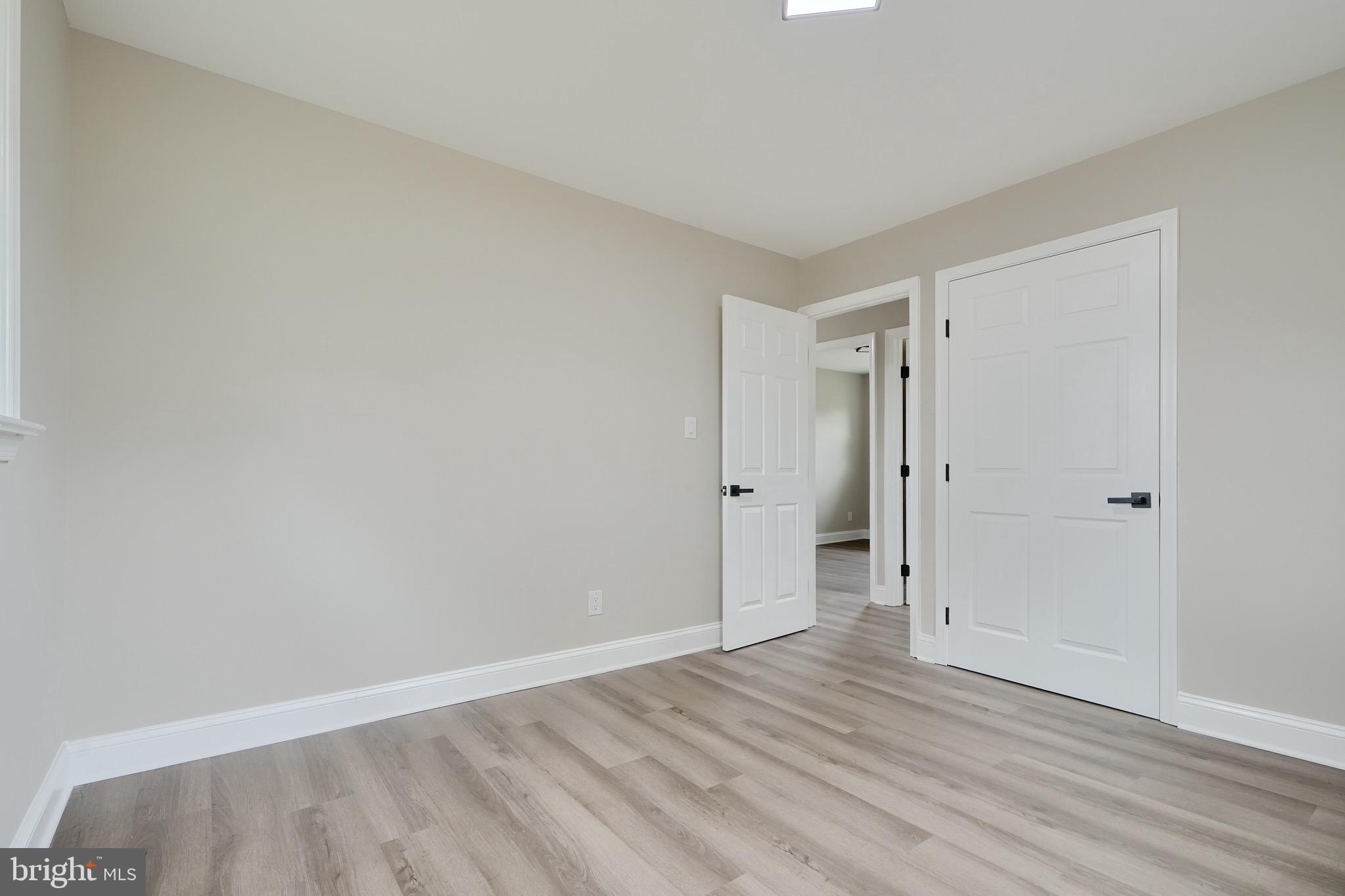 MARTIN & KNAPP - Residential