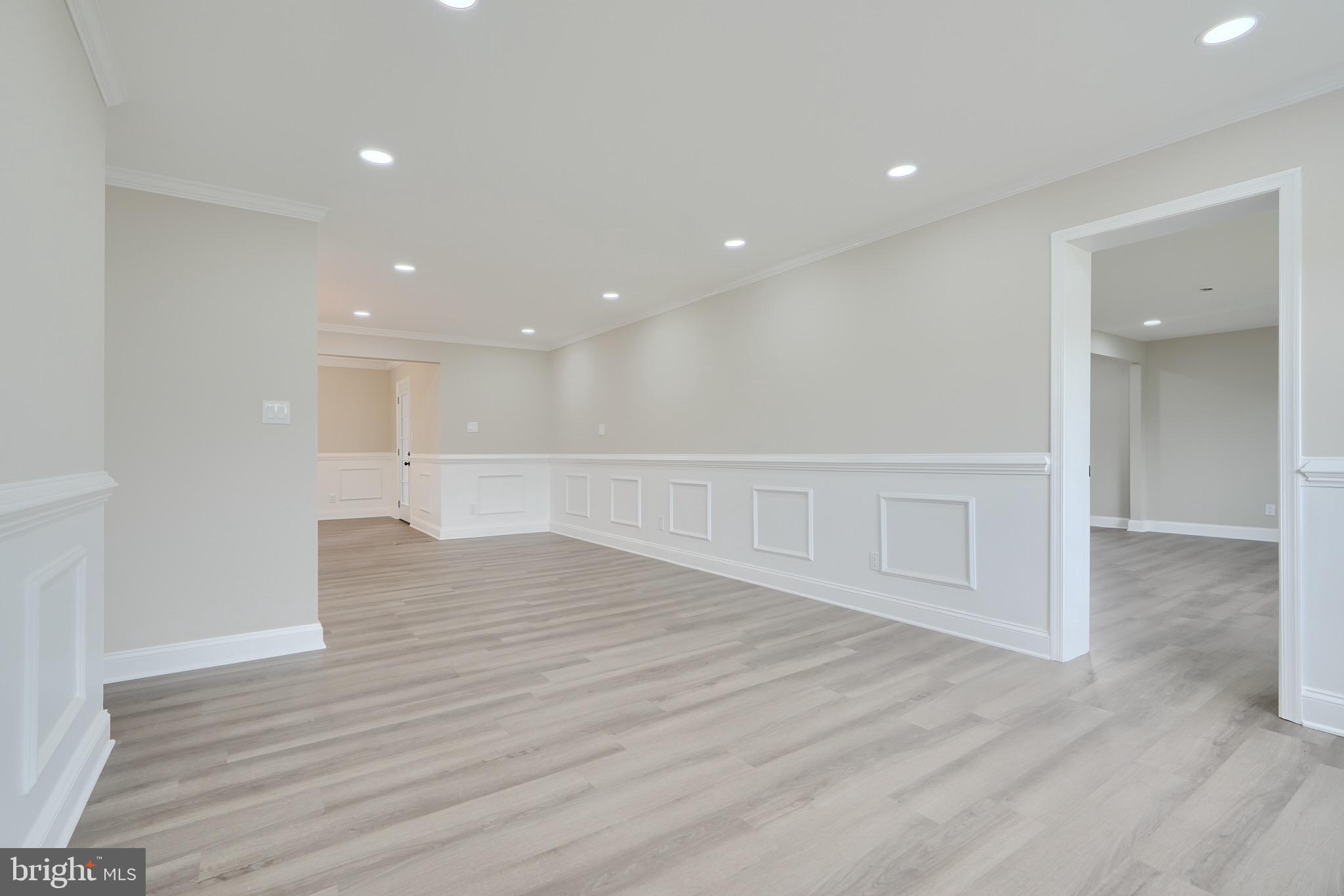 MARTIN & KNAPP - Residential