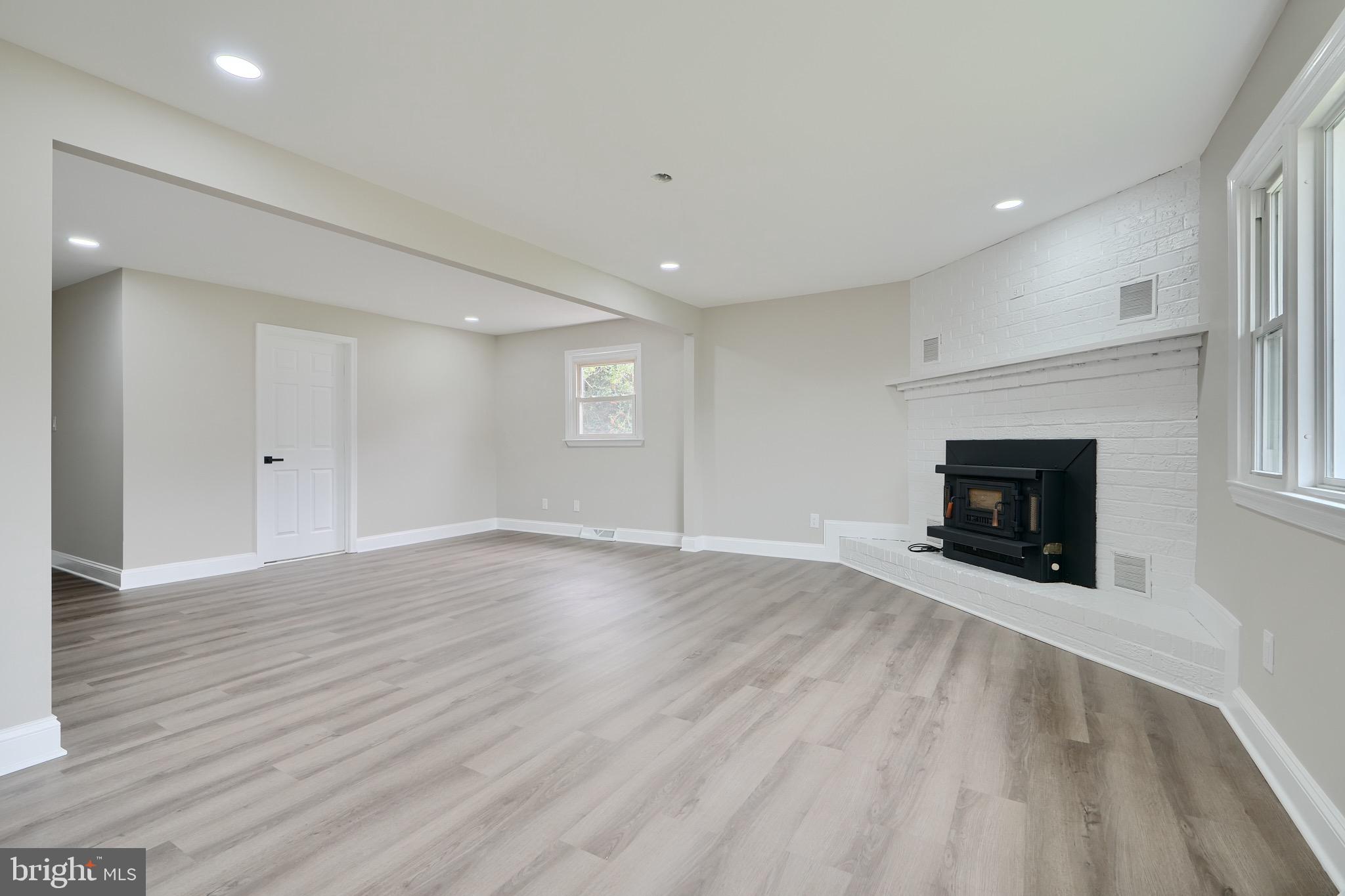 MARTIN & KNAPP - Residential