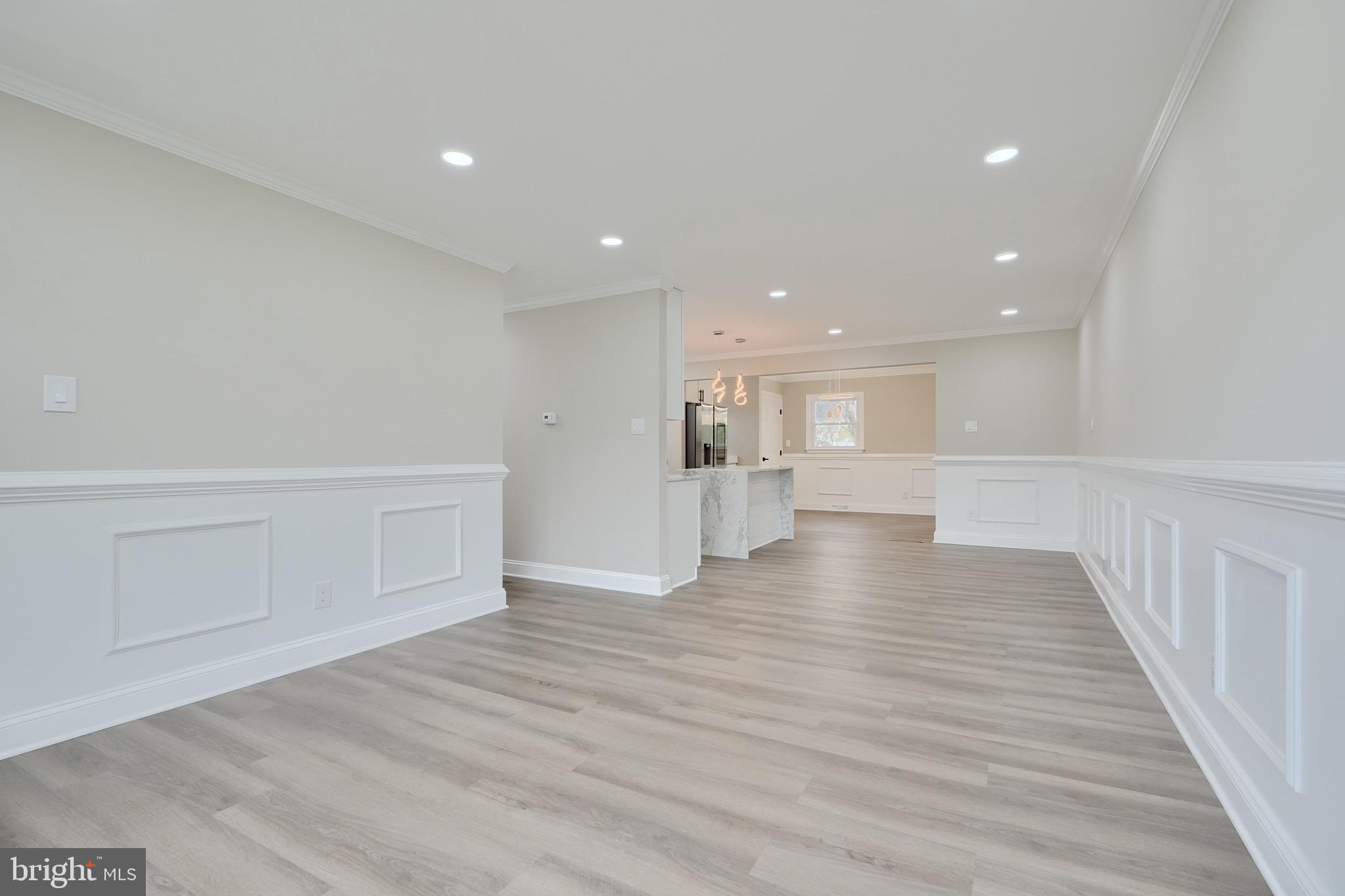 MARTIN & KNAPP - Residential