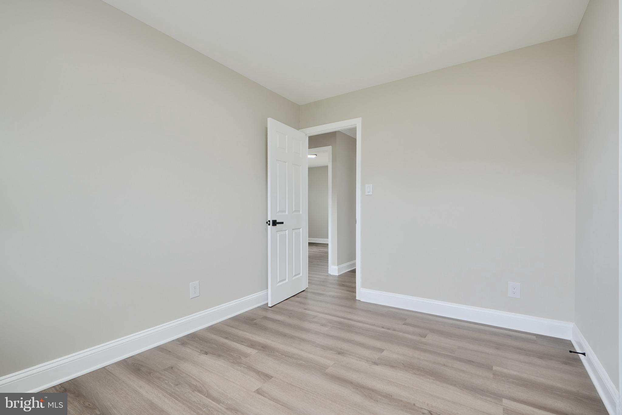 MARTIN & KNAPP - Residential