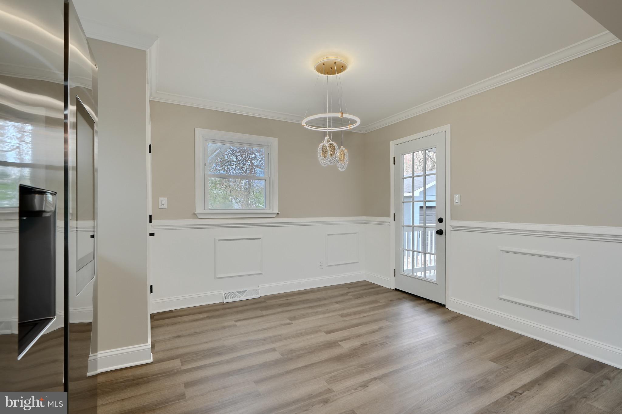 MARTIN & KNAPP - Residential