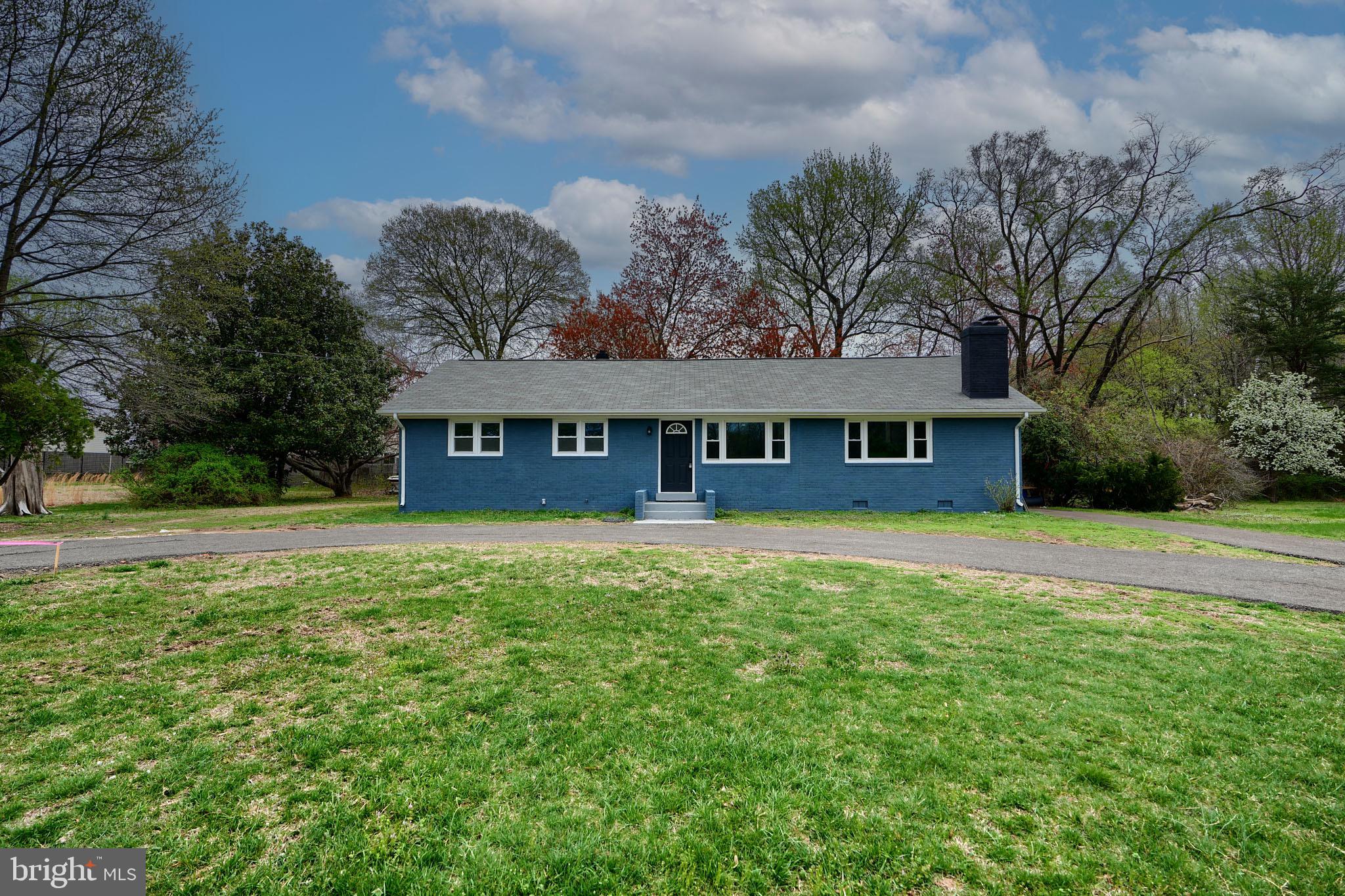 MARTIN & KNAPP - Residential