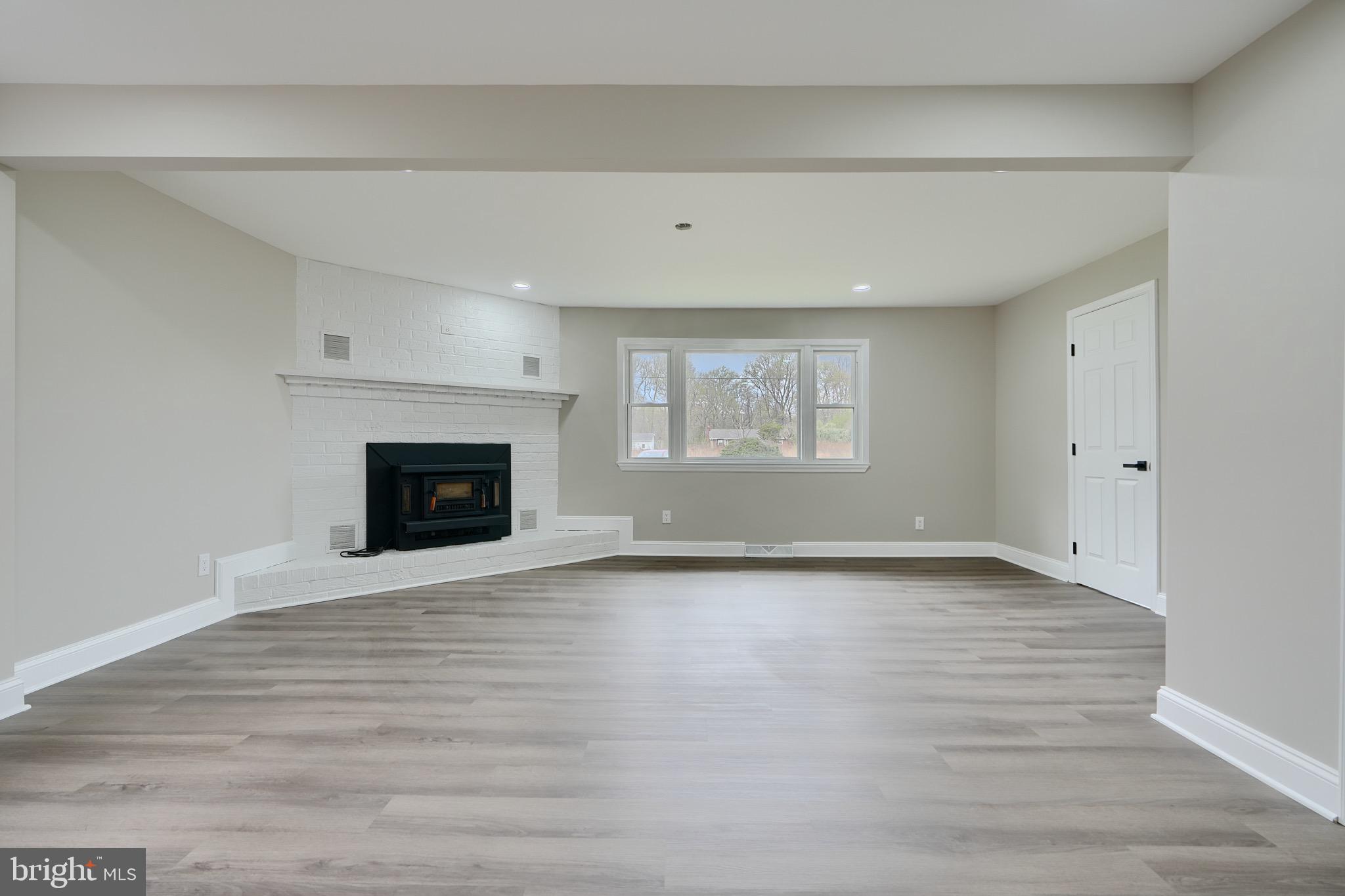 MARTIN & KNAPP - Residential