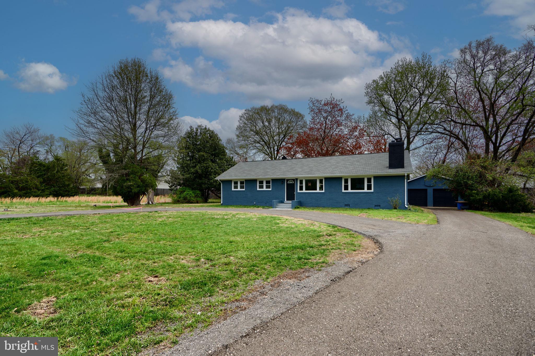 MARTIN & KNAPP - Residential