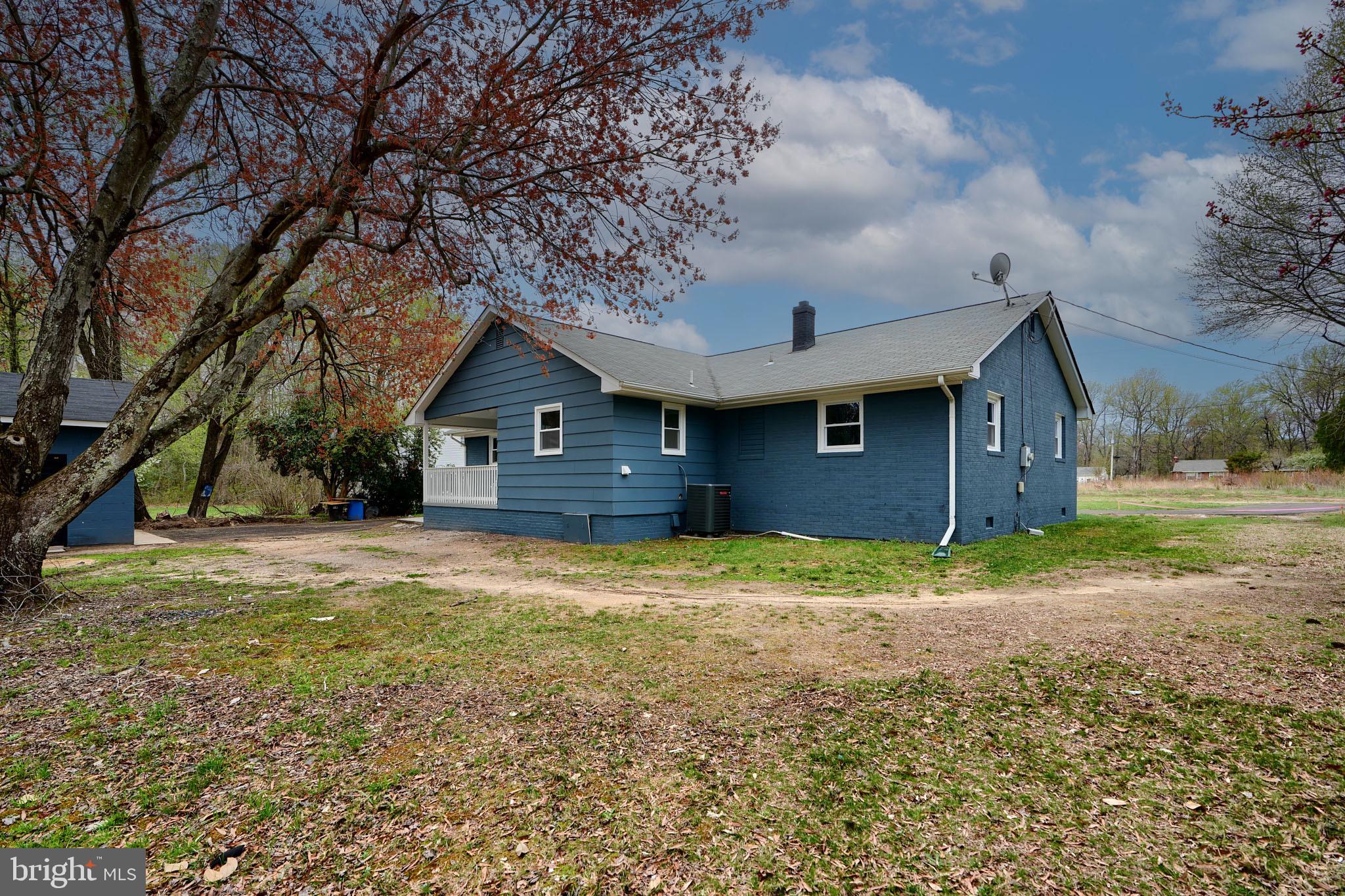 MARTIN & KNAPP - Residential