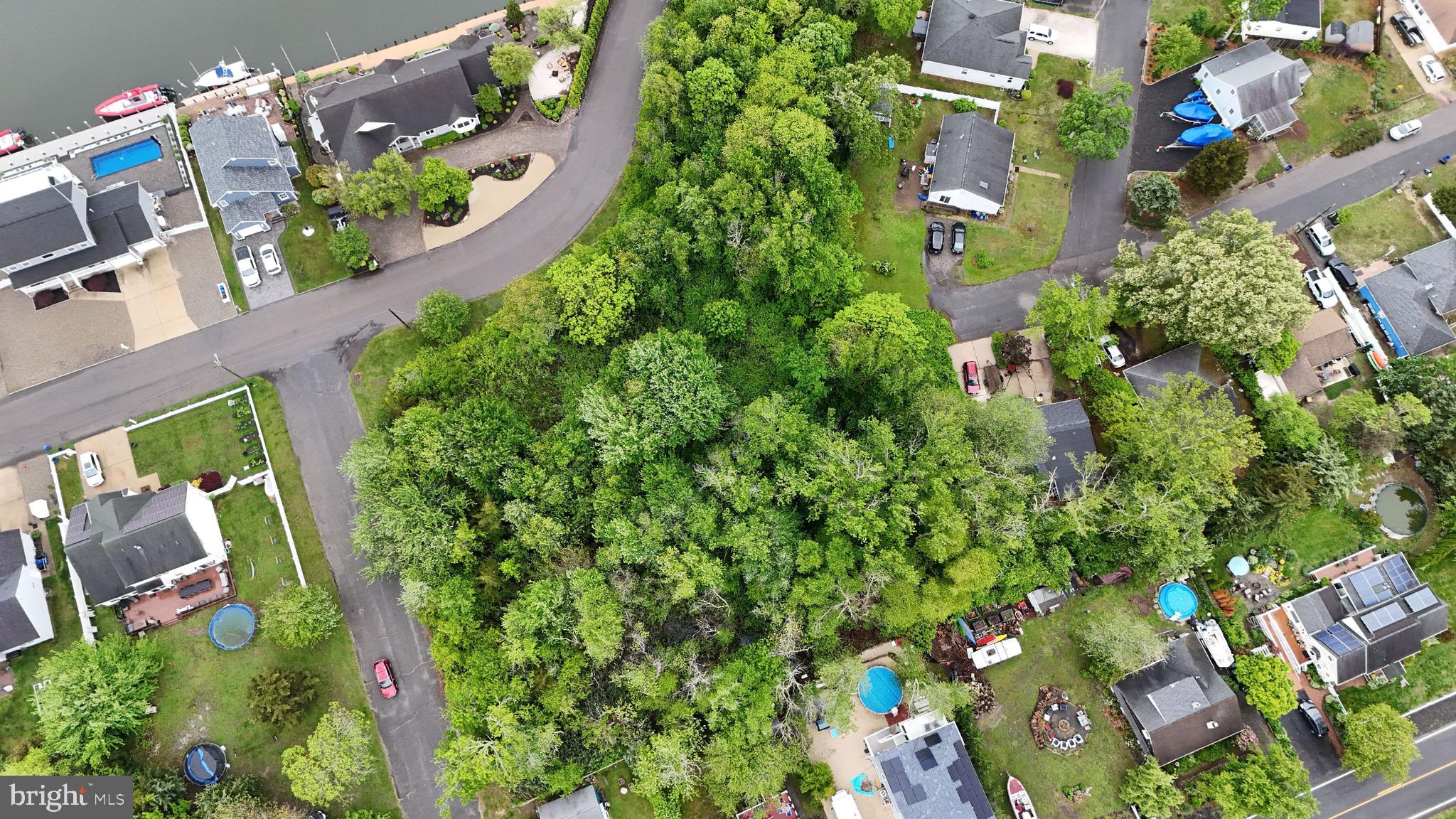 2 ANCHOR DRIVE