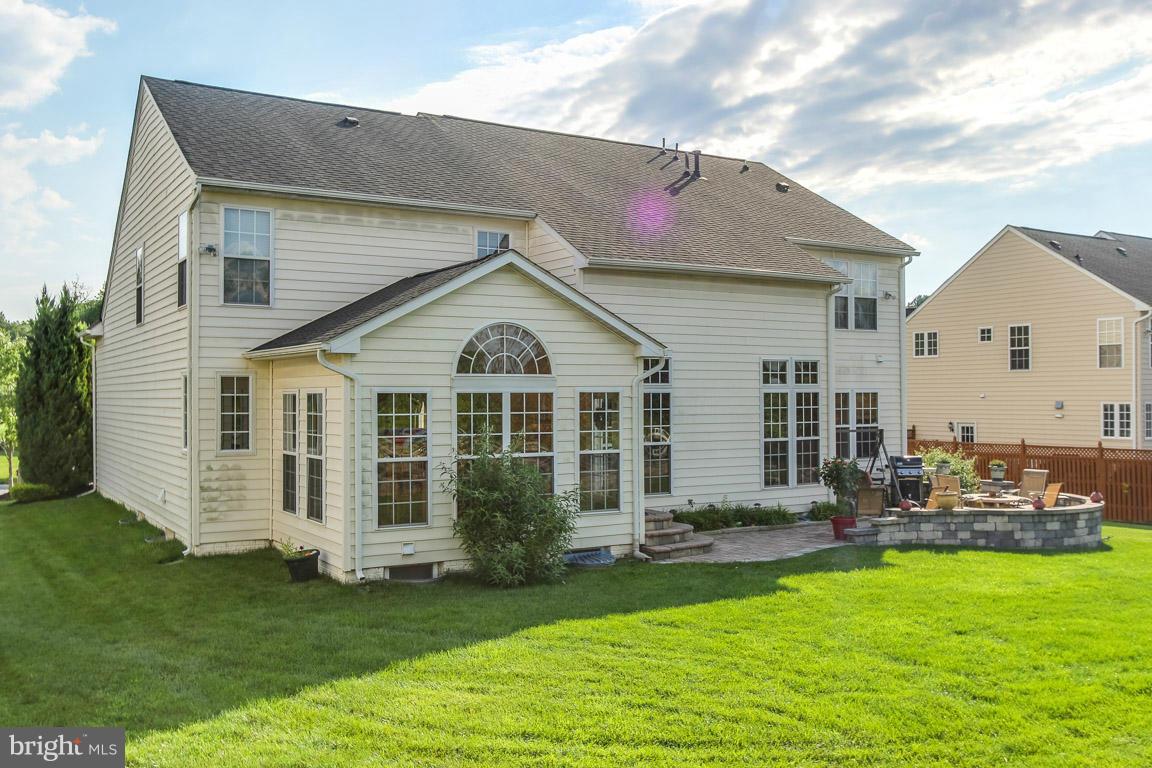 WAVERLY WOODS - Residential