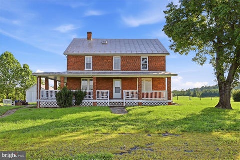 Photo of 43086 Lucketts Road, LEESBURG, VA 20176 (MLS # VALO2137624)