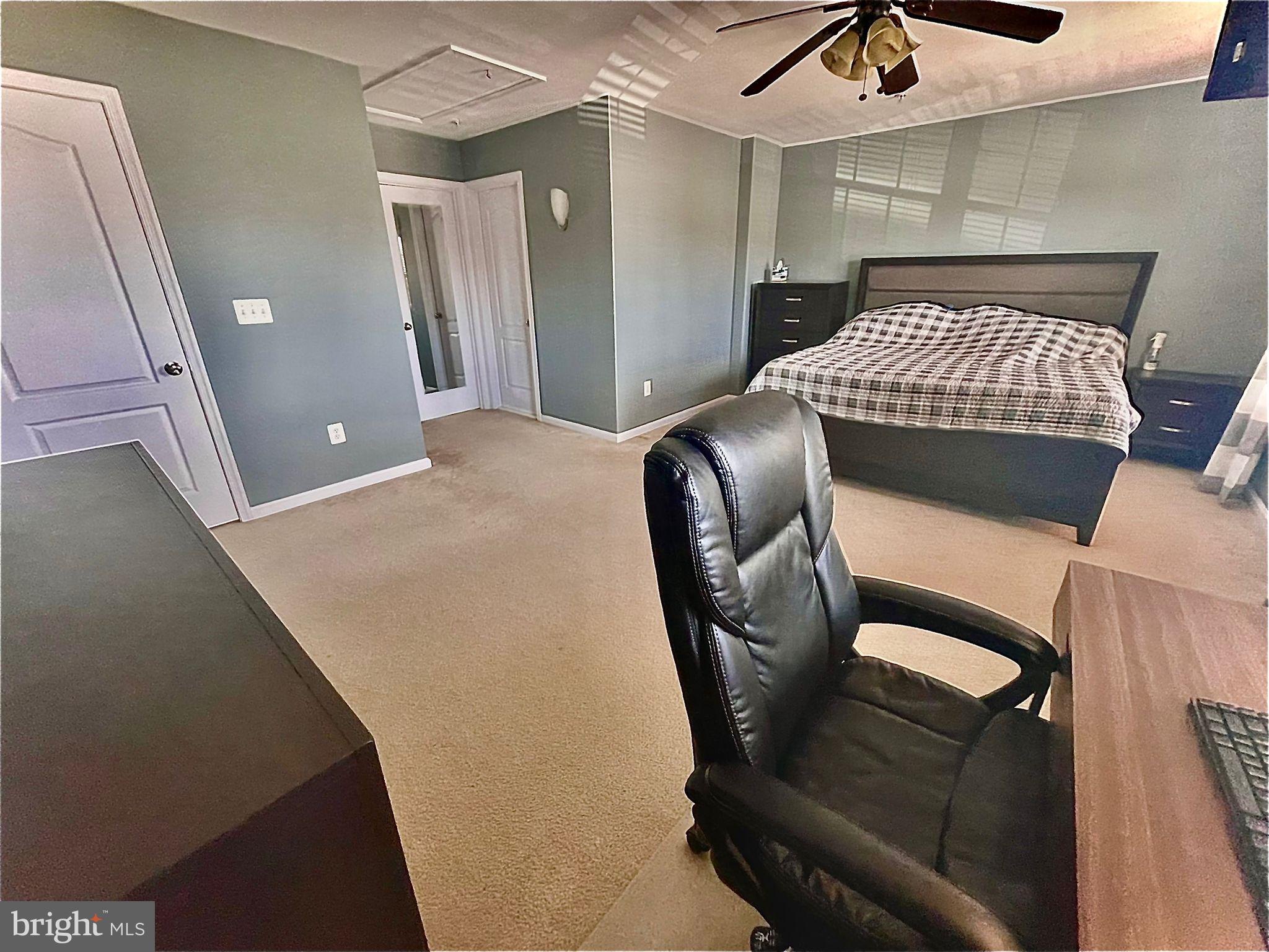 RESERVOIR RIDGE - Residential Lease