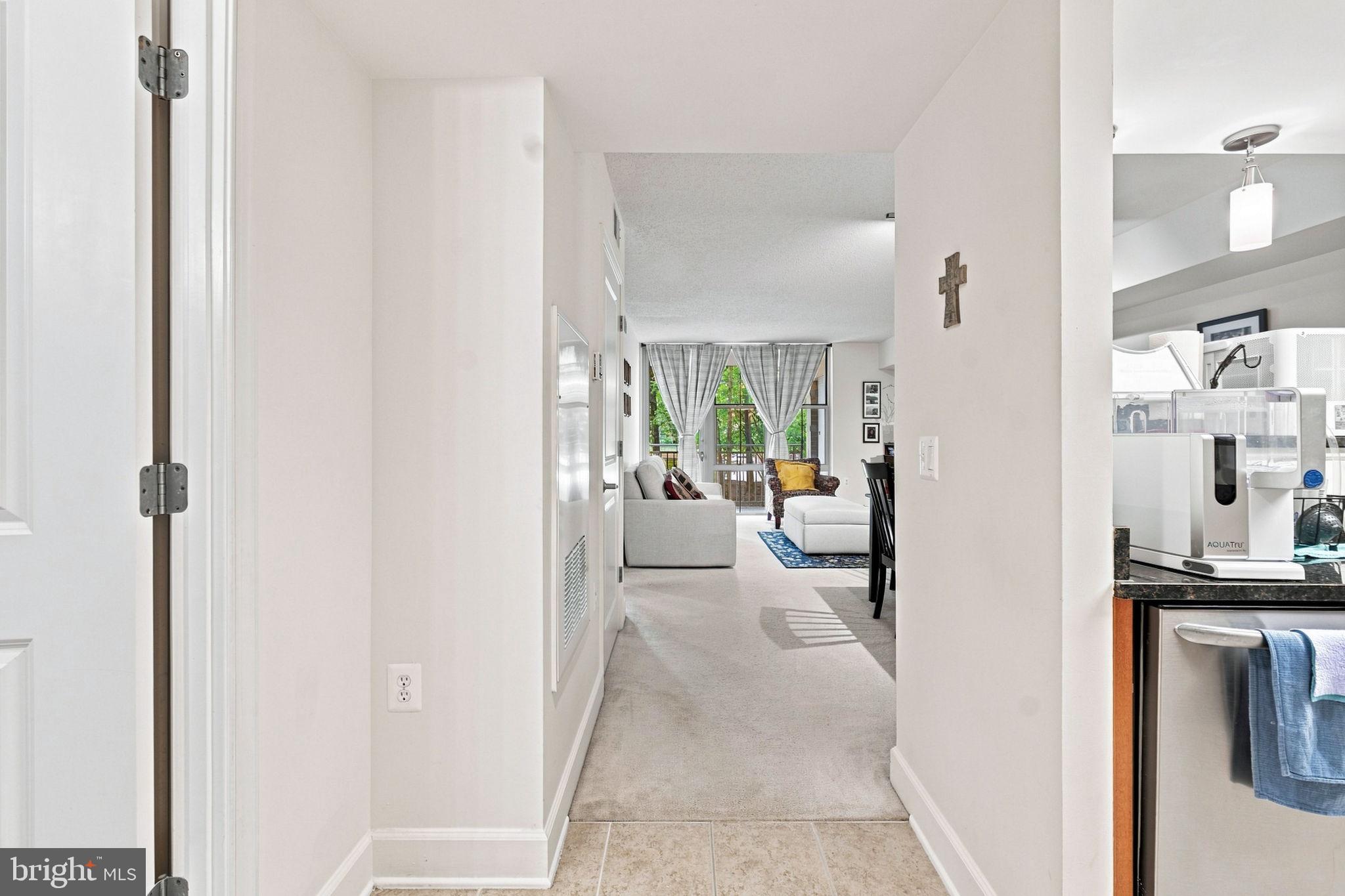 11800 SUNSET HILLS ROAD 209