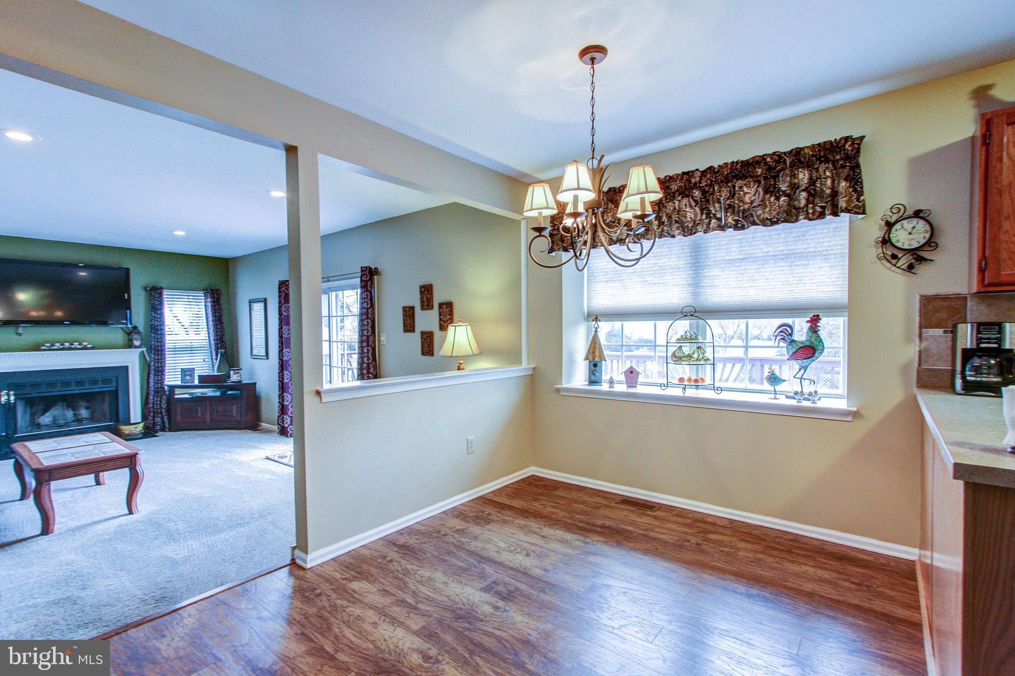 MONTGOMERY OAKS - Residential