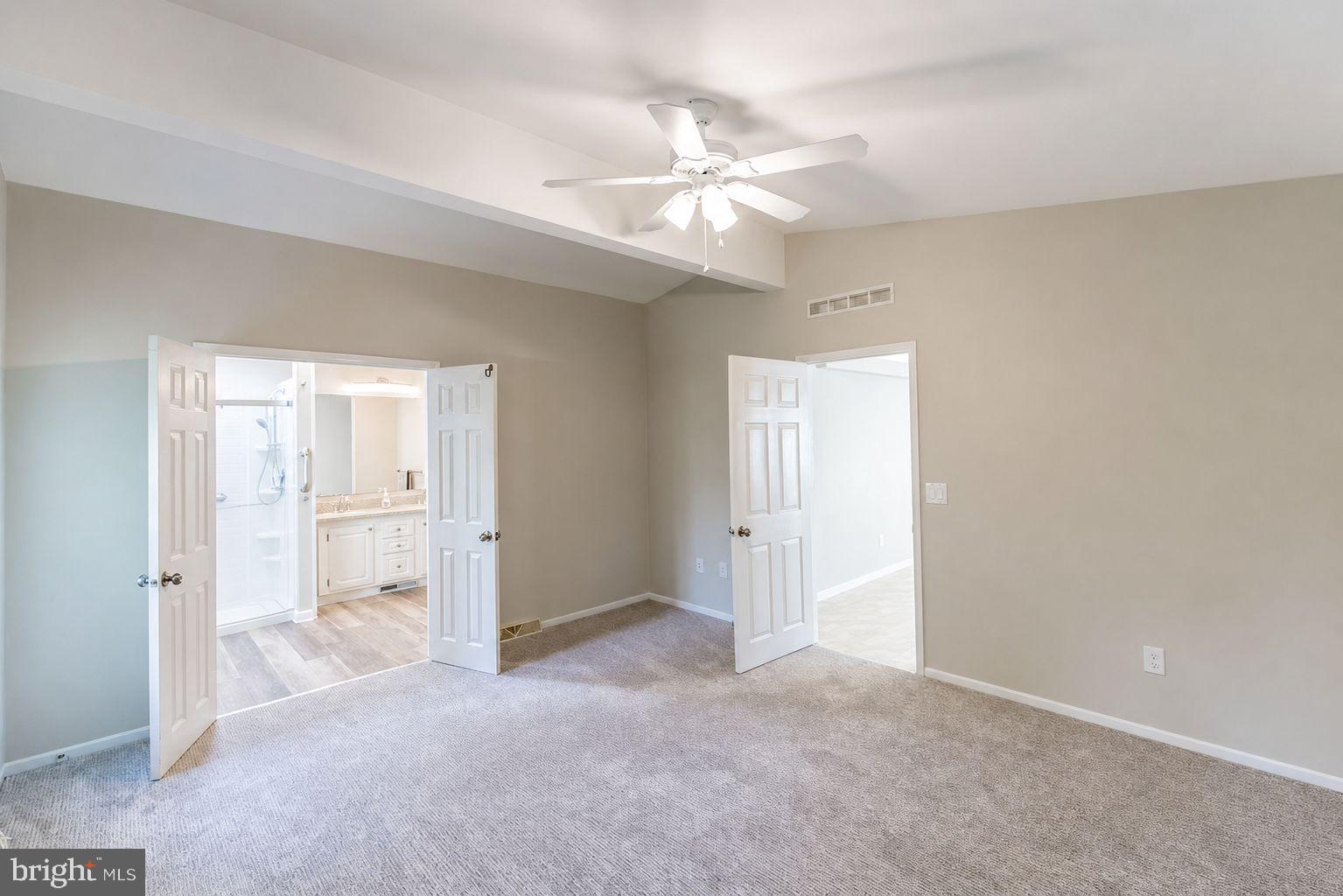 WILLOW RUN - Residential