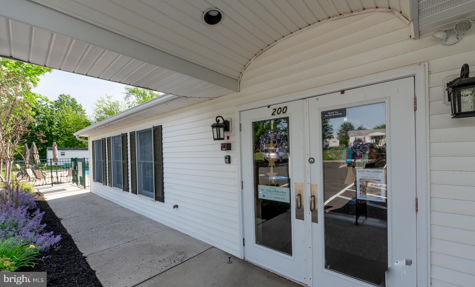 WILLOW RUN - Residential