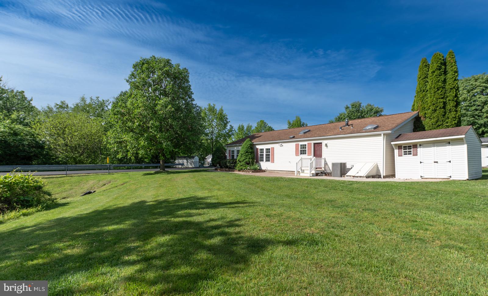 WILLOW RUN - Residential