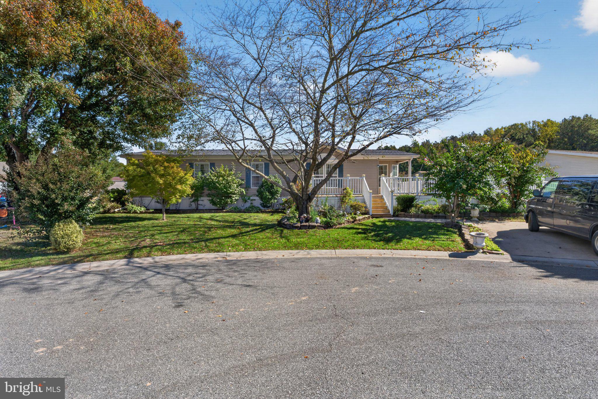 9067 WOOD THRUSH COURT