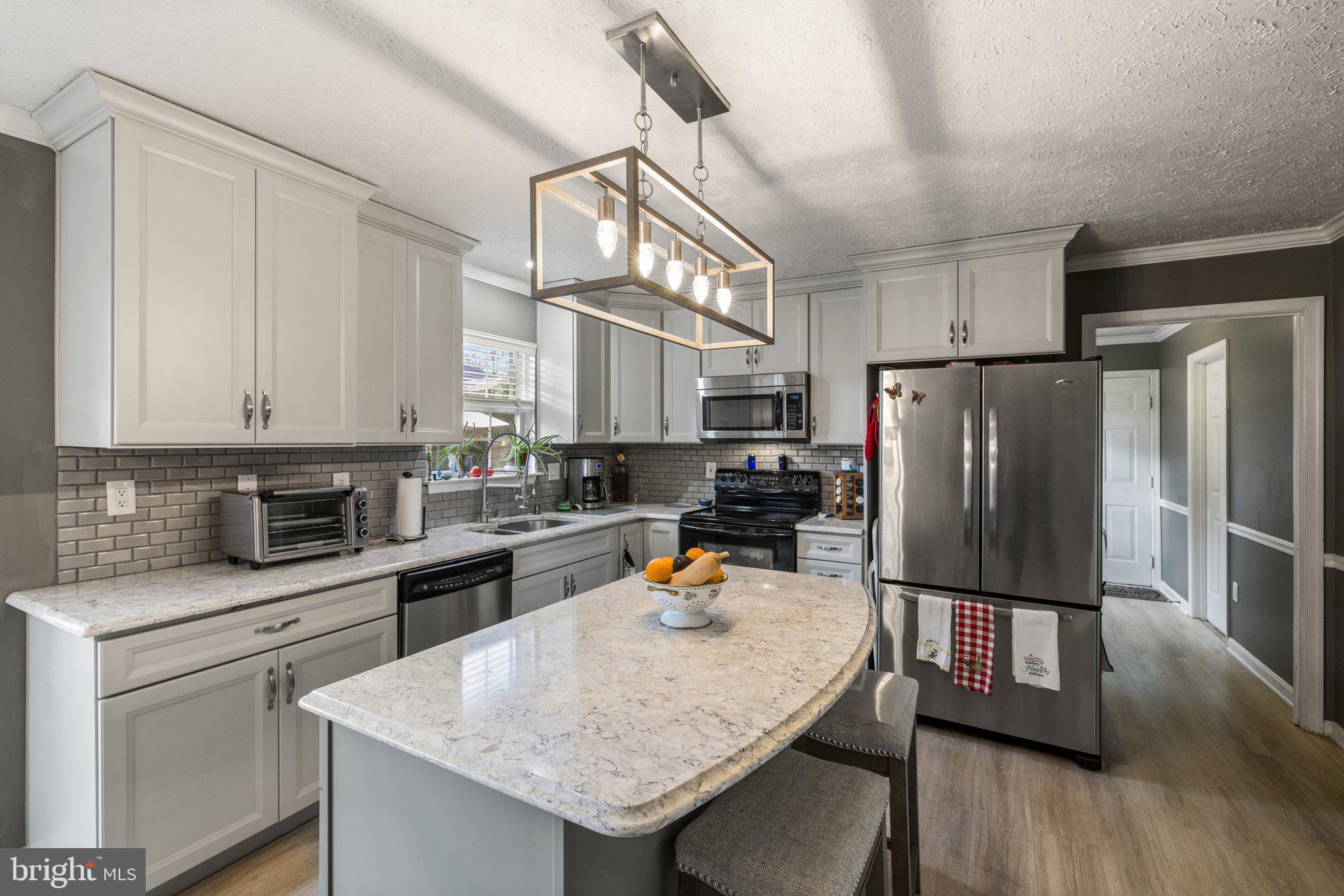 FALLSWOOD - Residential