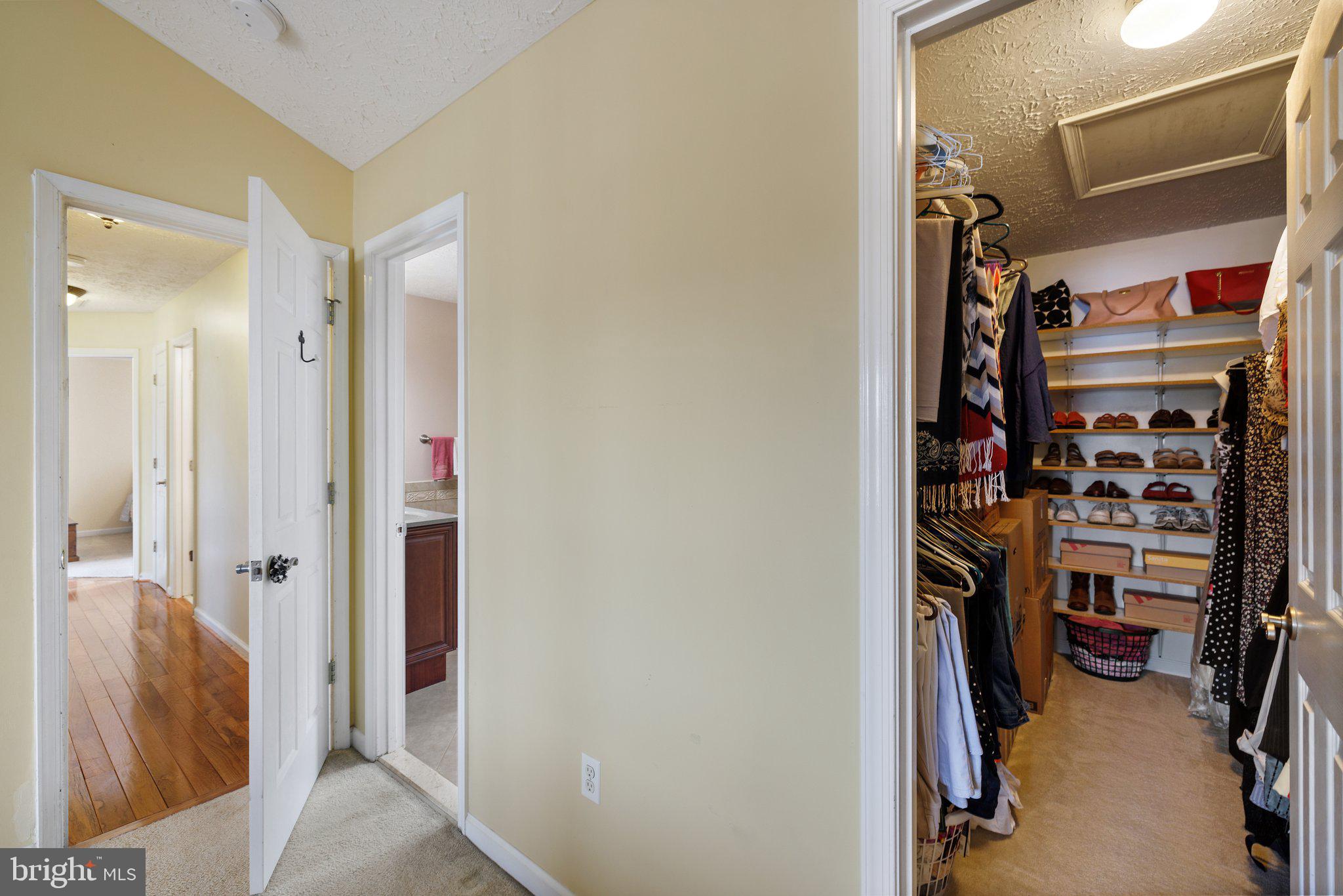 FALLSWOOD - Residential