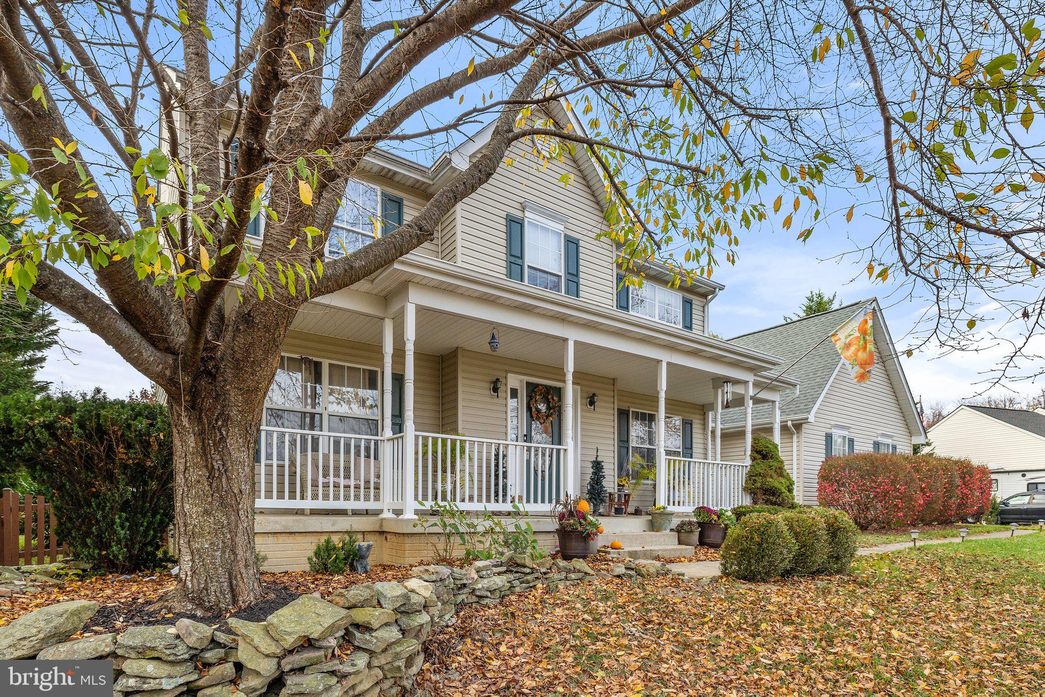 FALLSWOOD - Residential