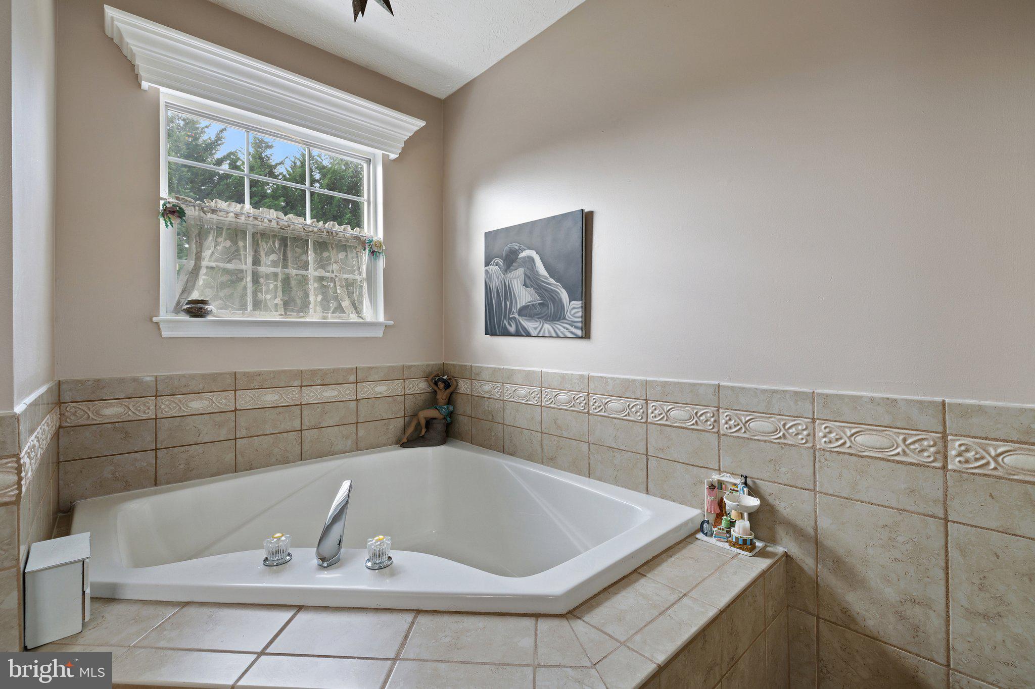 FALLSWOOD - Residential