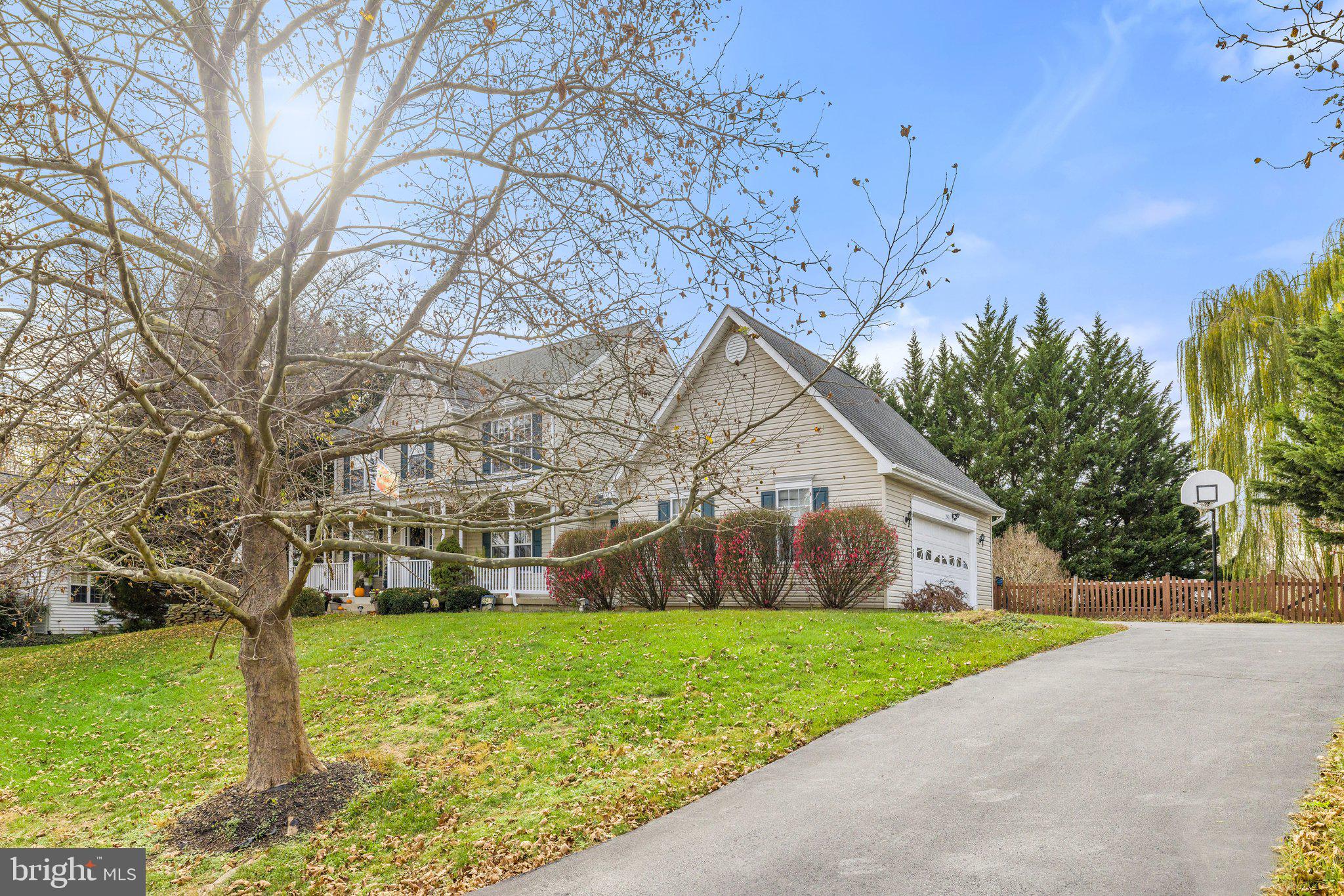 FALLSWOOD - Residential