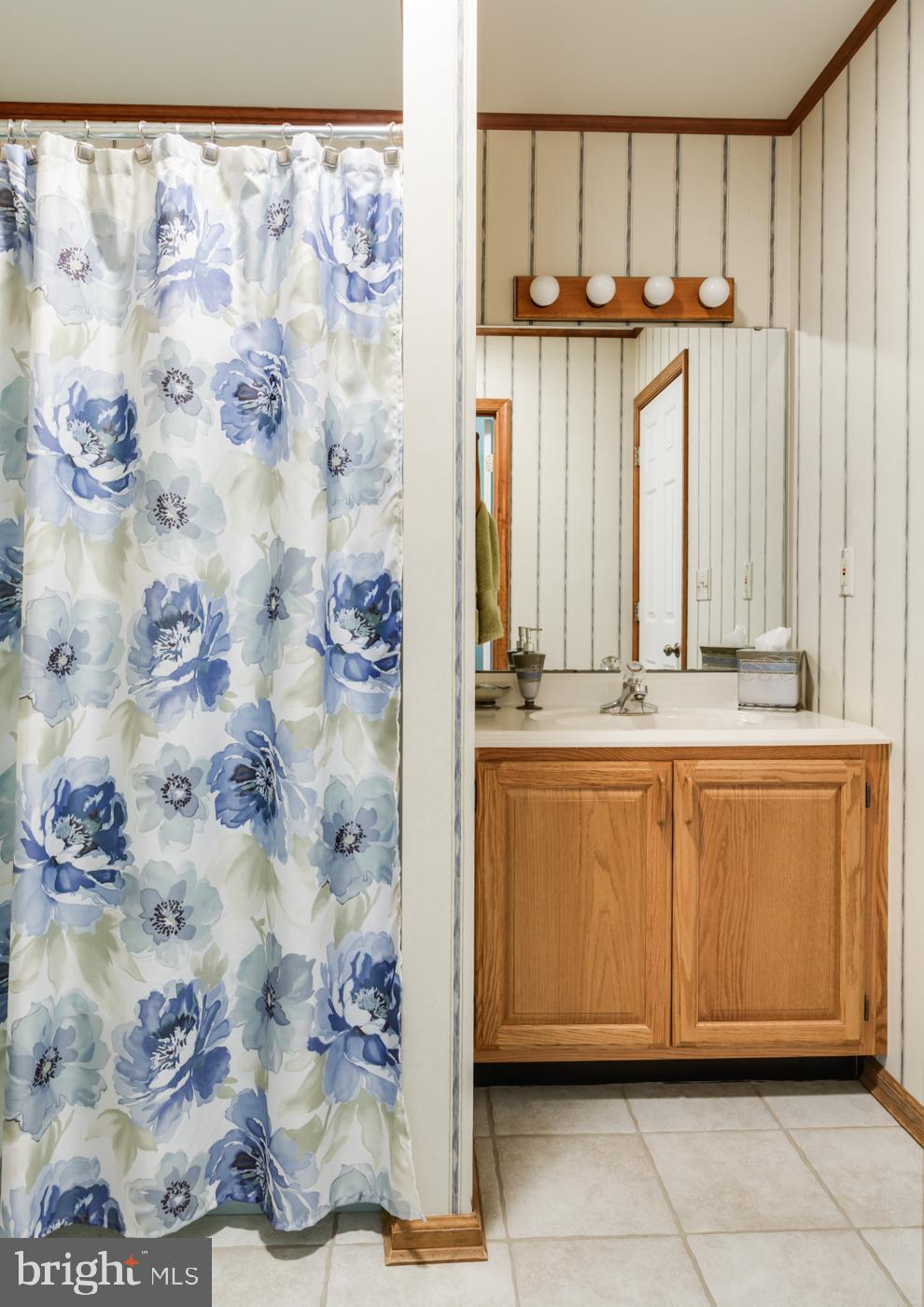 COULBOURNE WOODS - Residential