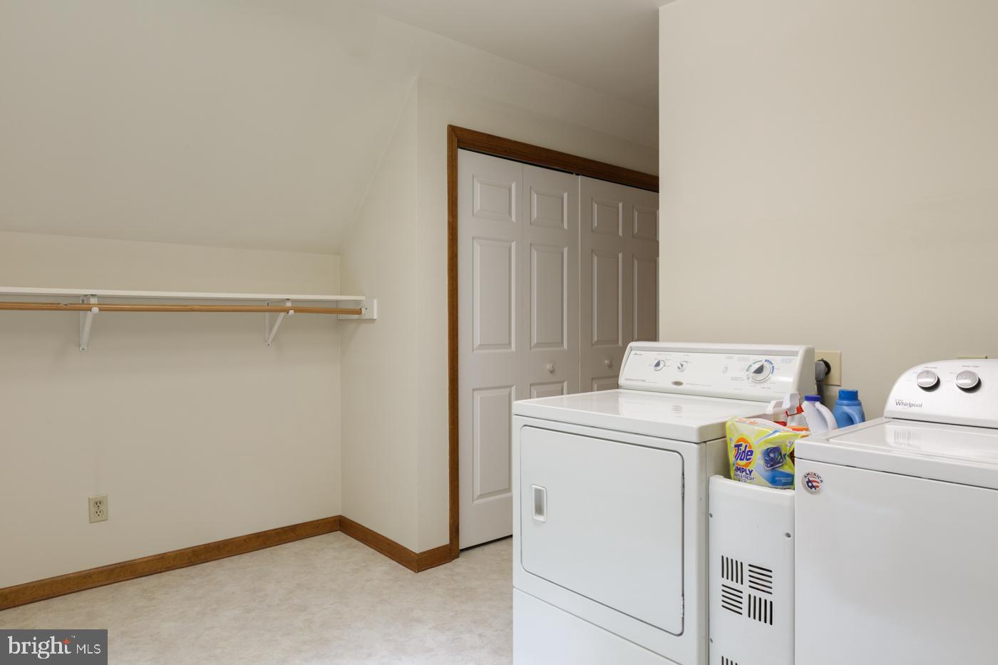 COULBOURNE WOODS - Residential