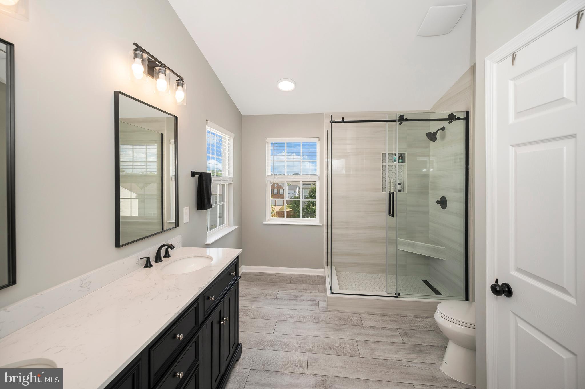 STRATFORD PLACE - Residential