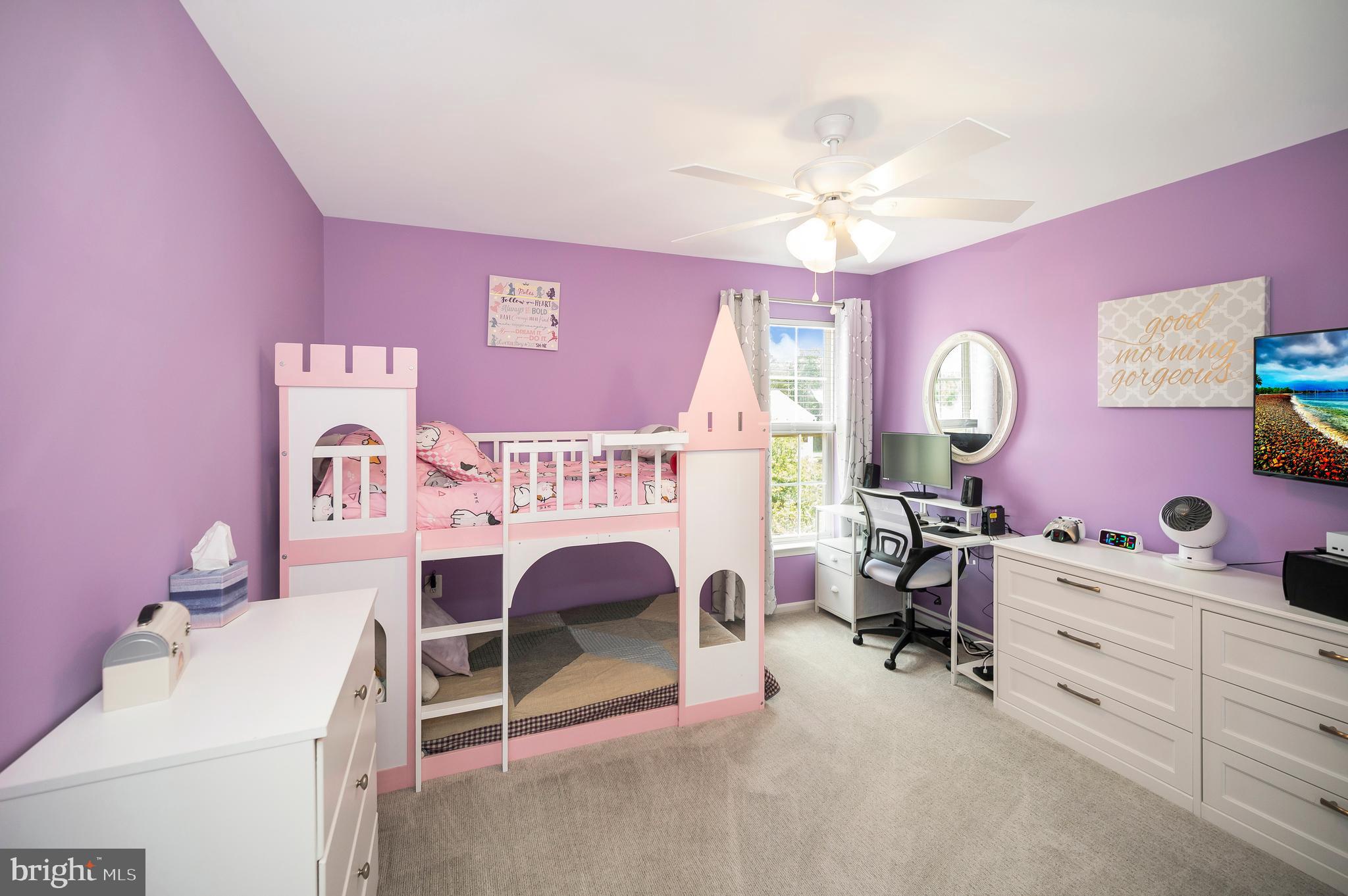 STRATFORD PLACE - Residential