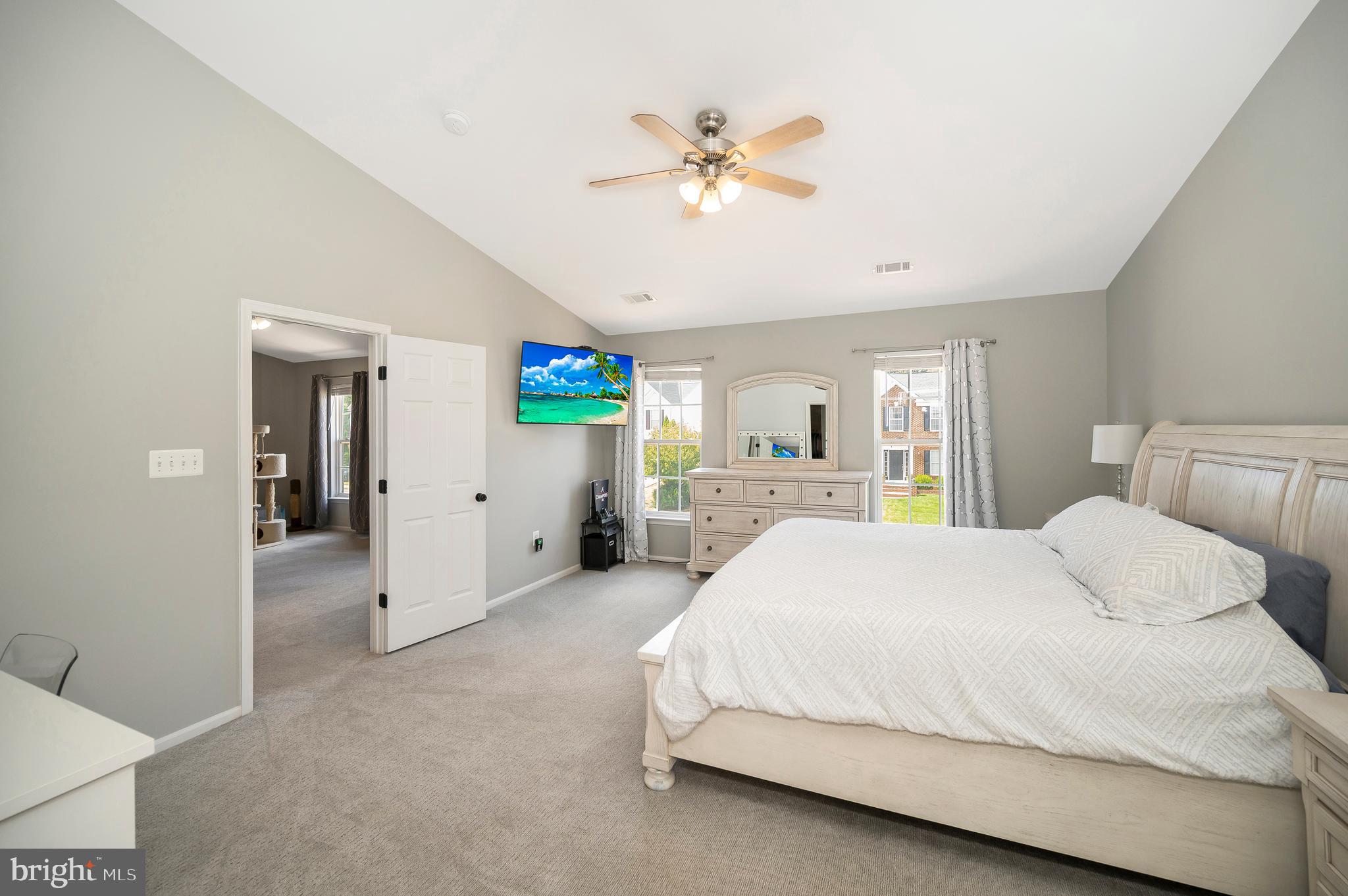 STRATFORD PLACE - Residential