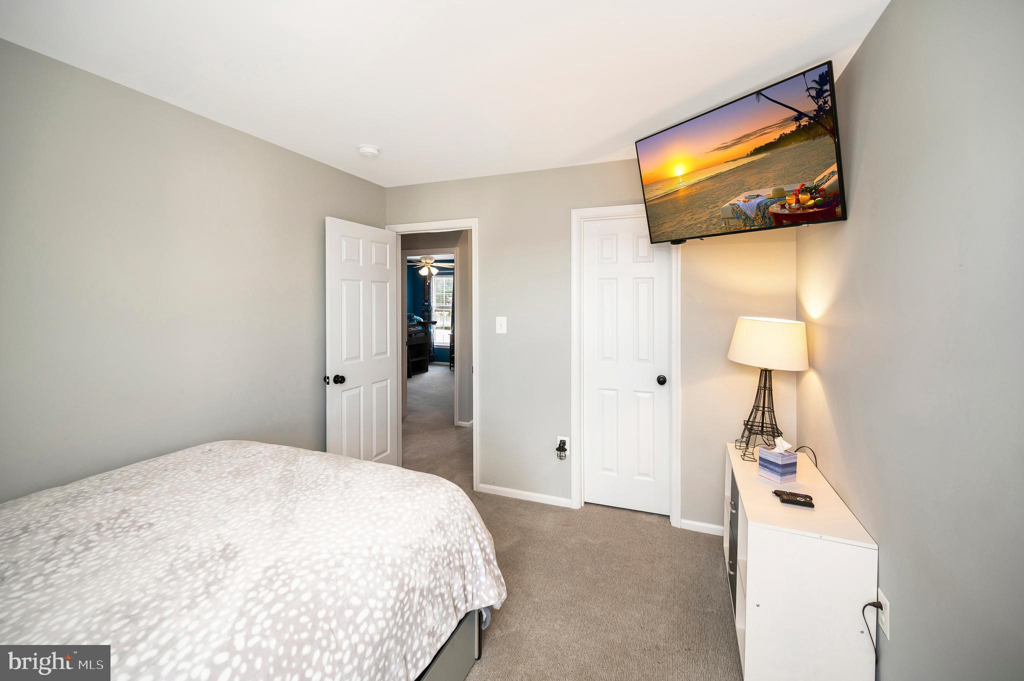 STRATFORD PLACE - Residential