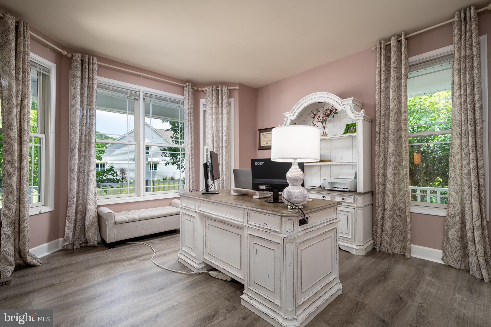 GLEN RIDDLE - Residential