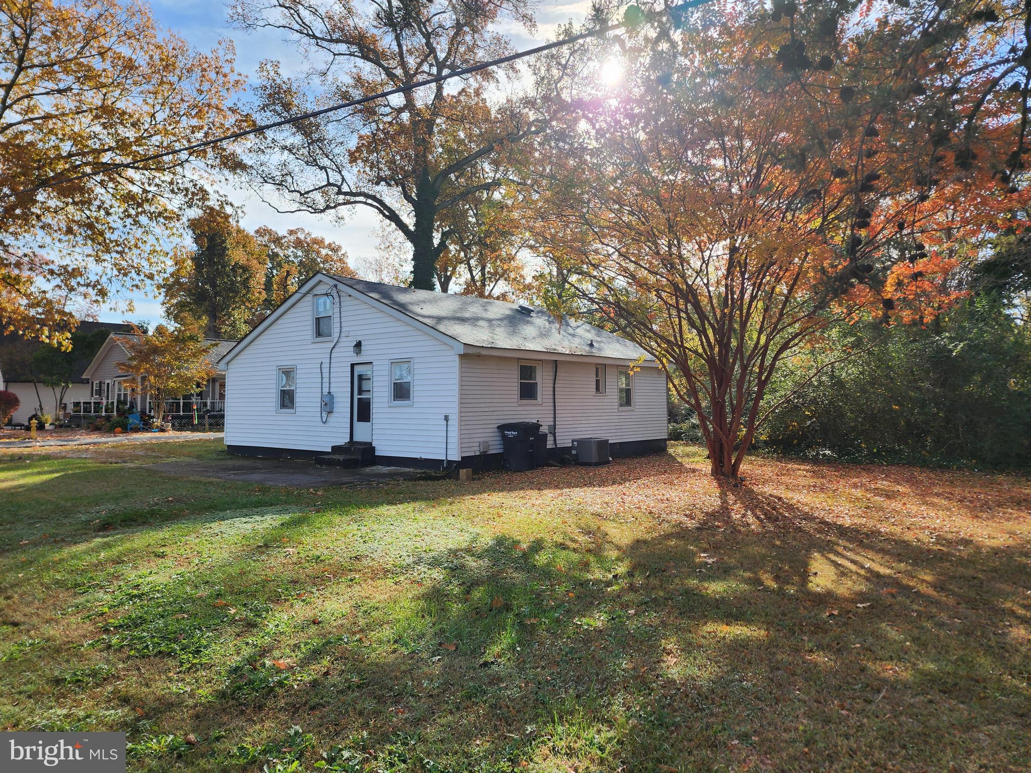 TOWN OF COLONIAL BEACH - Residential Lease