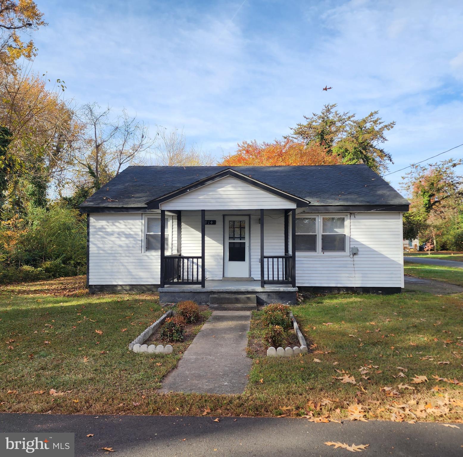 TOWN OF COLONIAL BEACH - Residential Lease