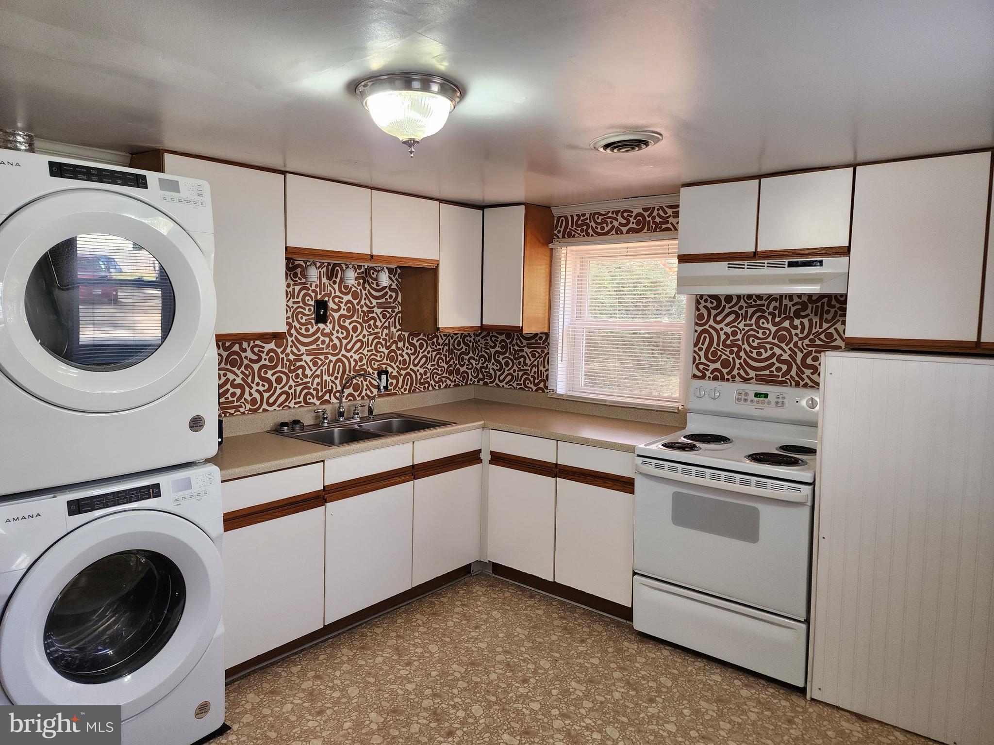 TOWN OF COLONIAL BEACH - Residential Lease