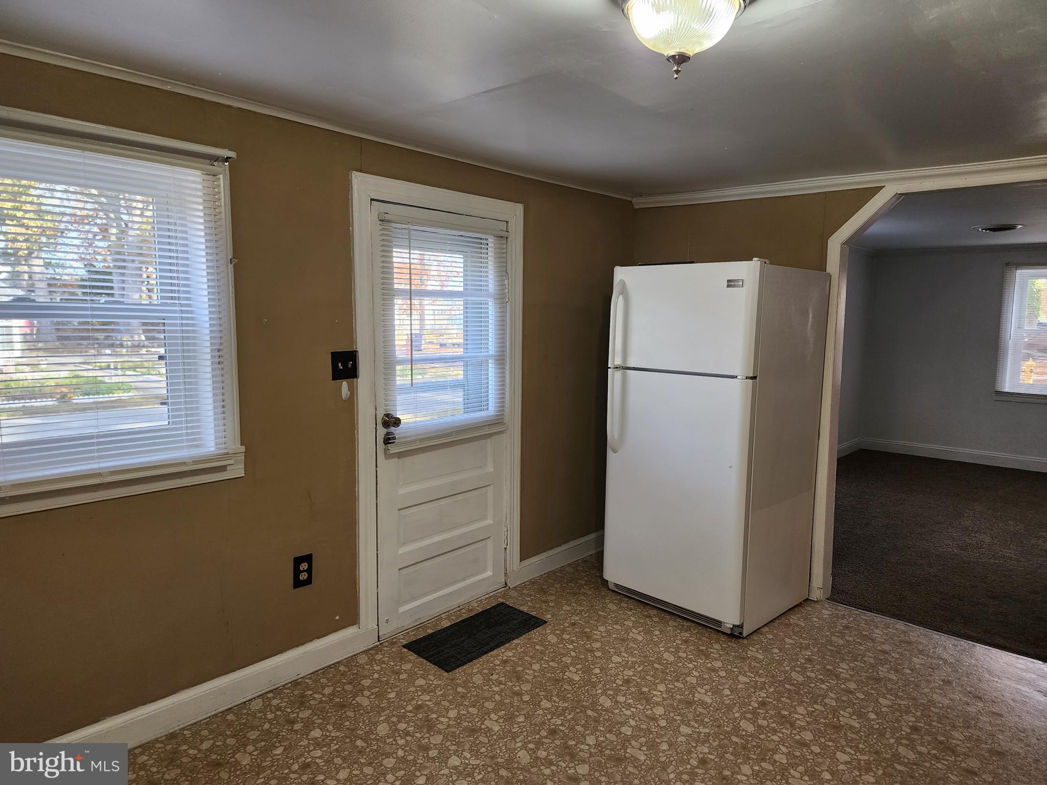 TOWN OF COLONIAL BEACH - Residential Lease