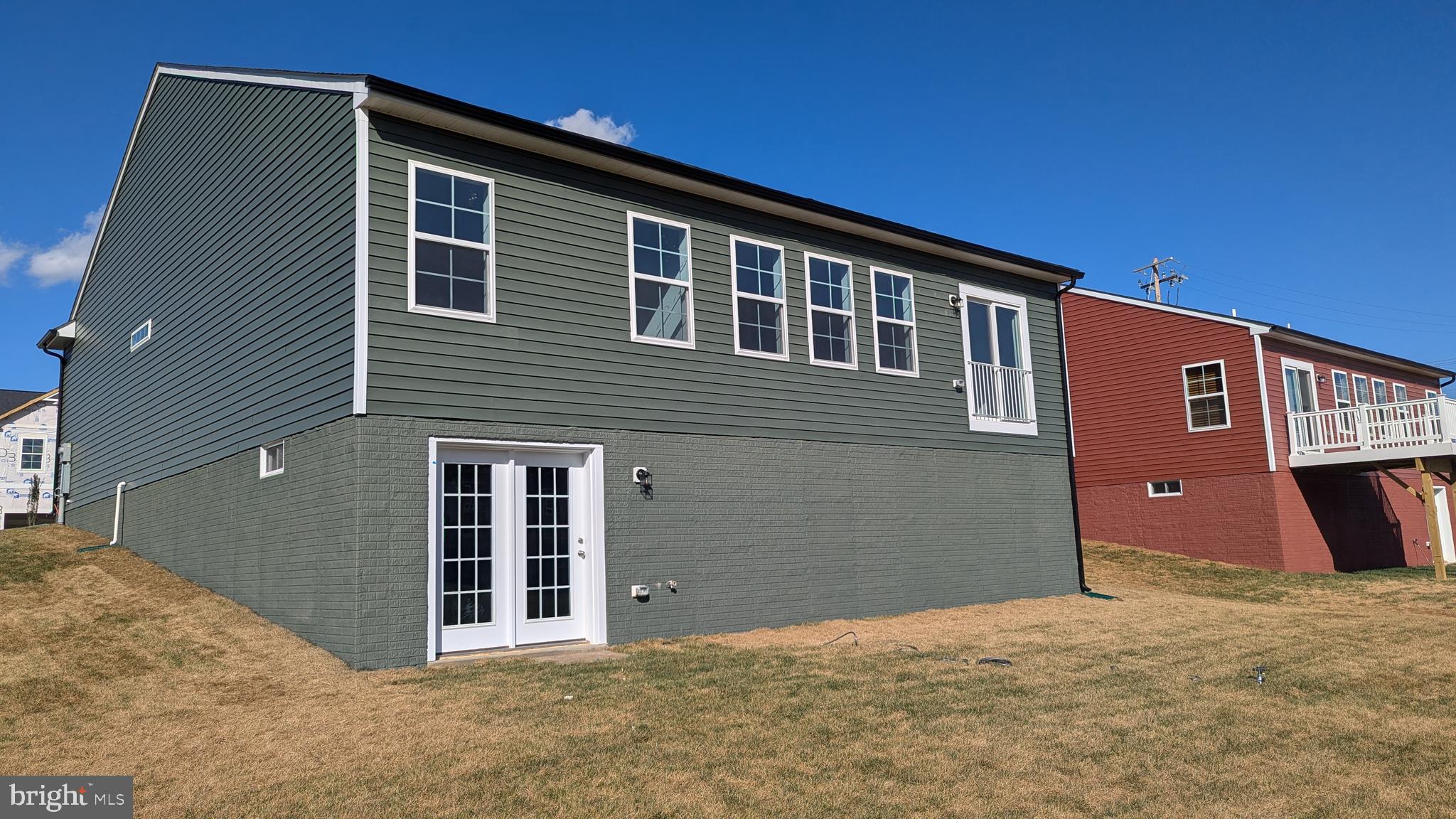 KING'S CROSSING - Residential Lease