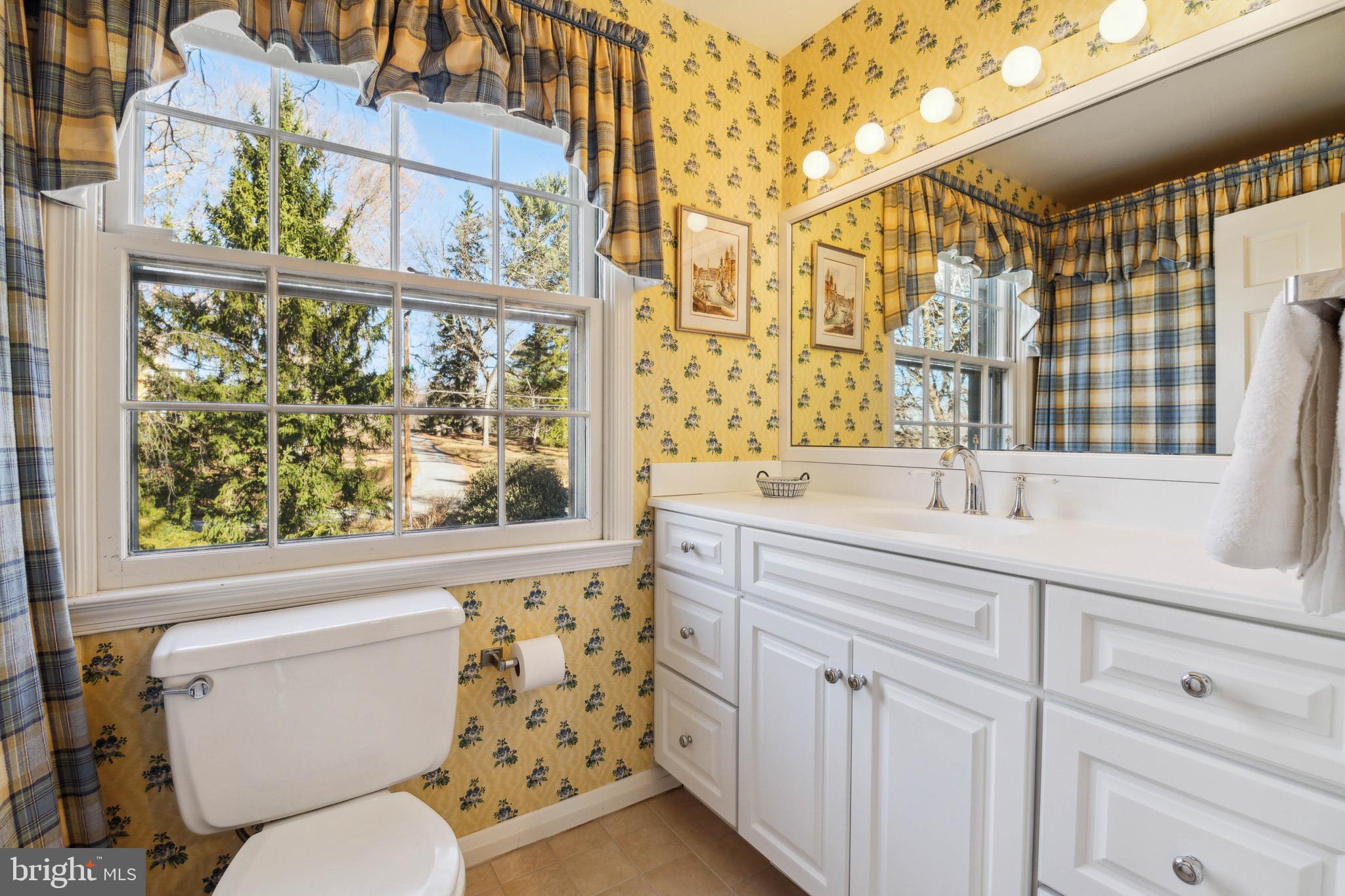 RUXTON AREA - Residential