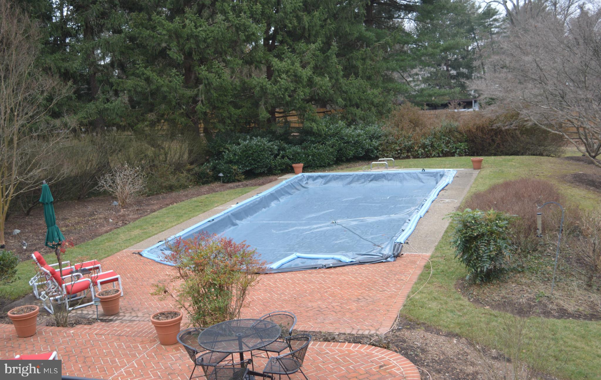 RUXTON AREA - Residential